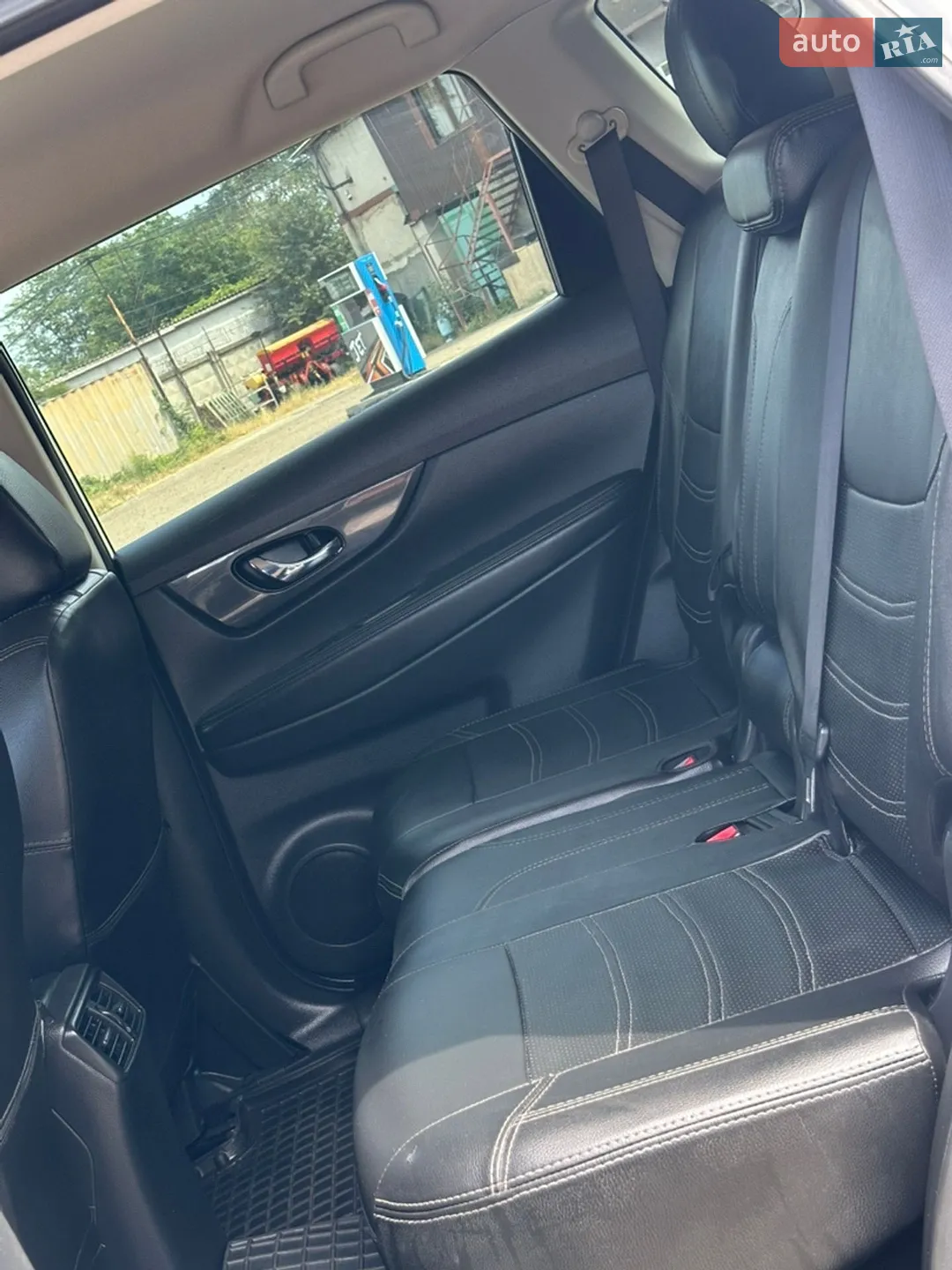 2017 Nissan Rogue - мініатюра 26