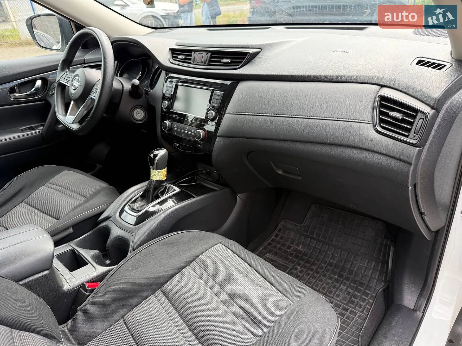 2018 Nissan Rogue - мініатюра 21
