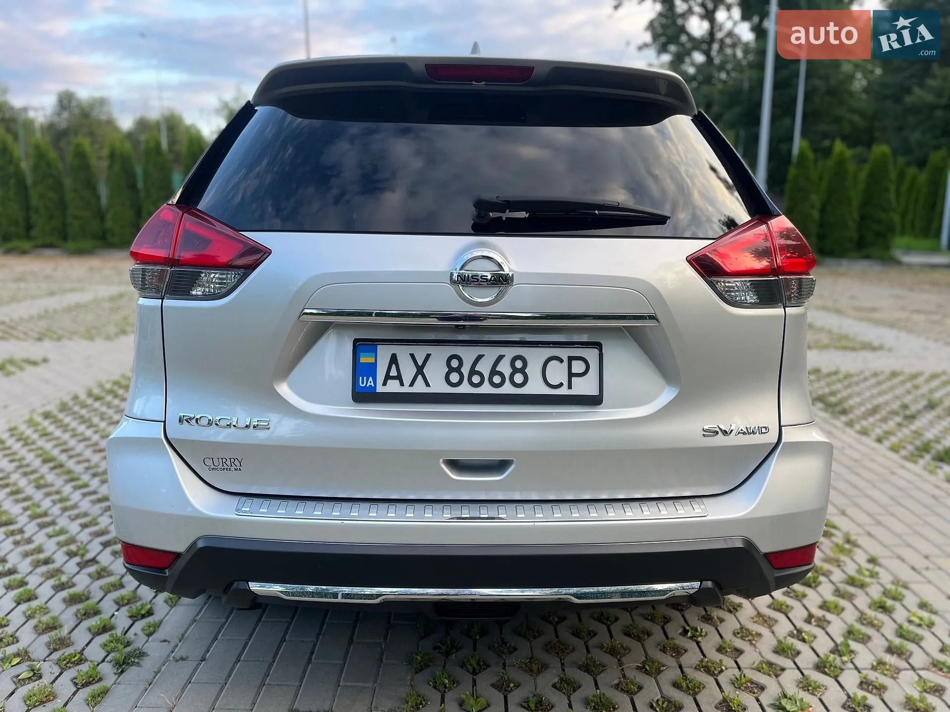 2017 Nissan Rogue - мініатюра 3