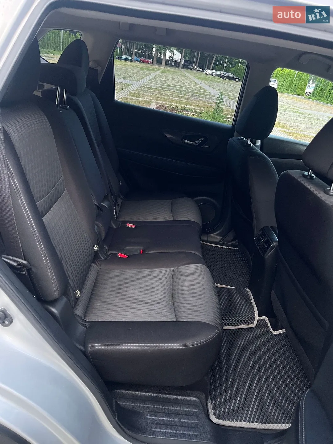 2017 Nissan Rogue - мініатюра 14