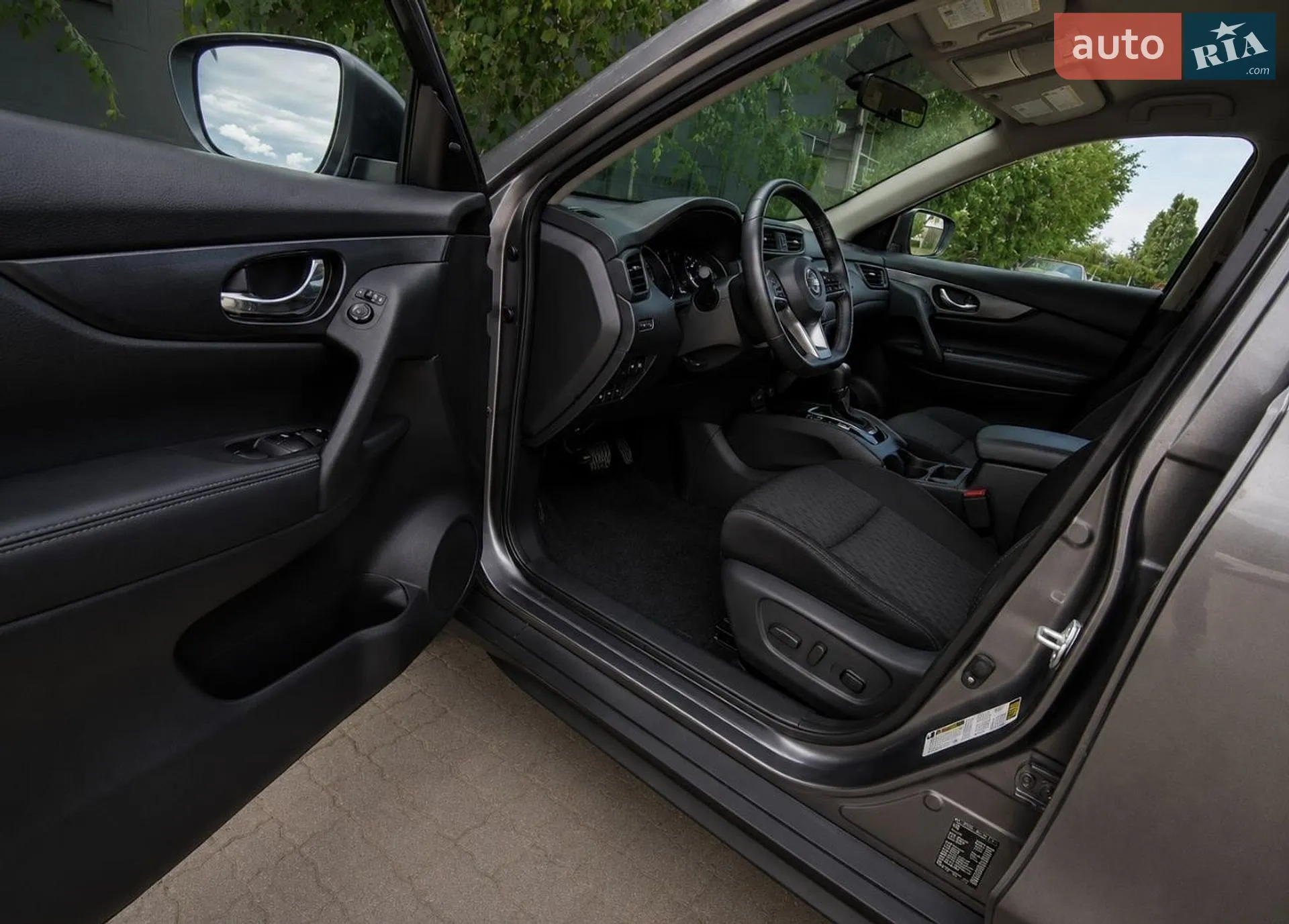 2018 Nissan Rogue - мініатюра 12