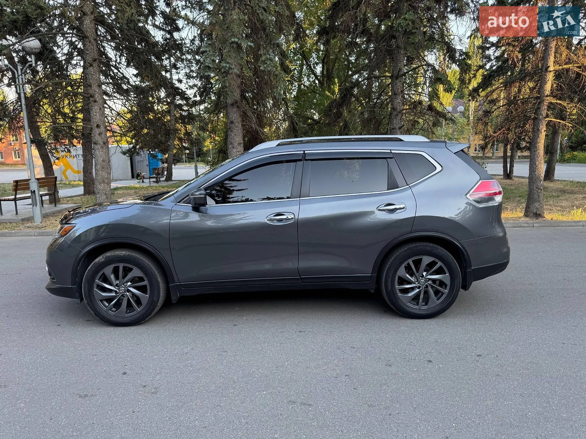 2016 Nissan Rogue - мініатюра 25