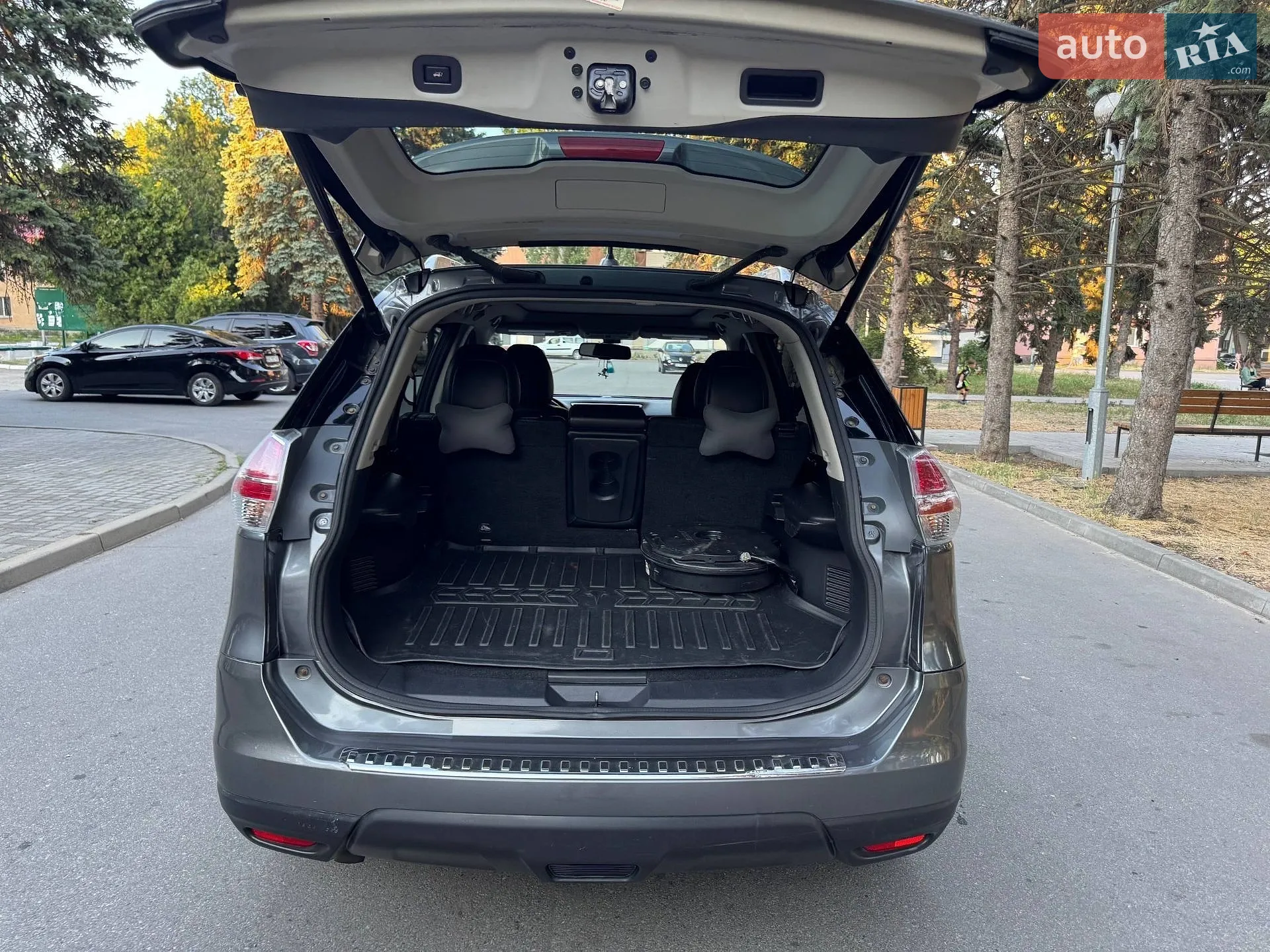 2016 Nissan Rogue - мініатюра 32
