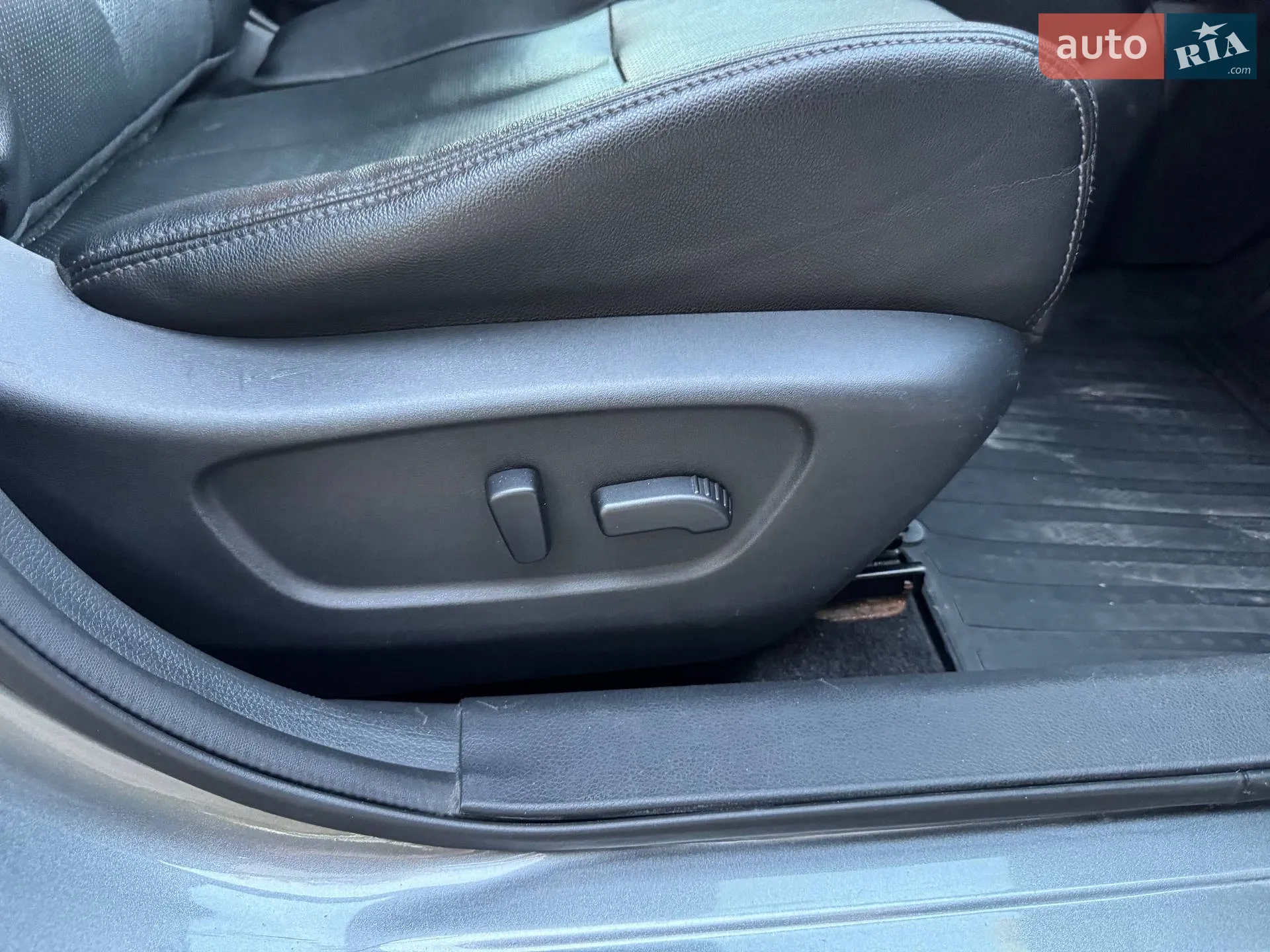 2016 Nissan Rogue - мініатюра 39