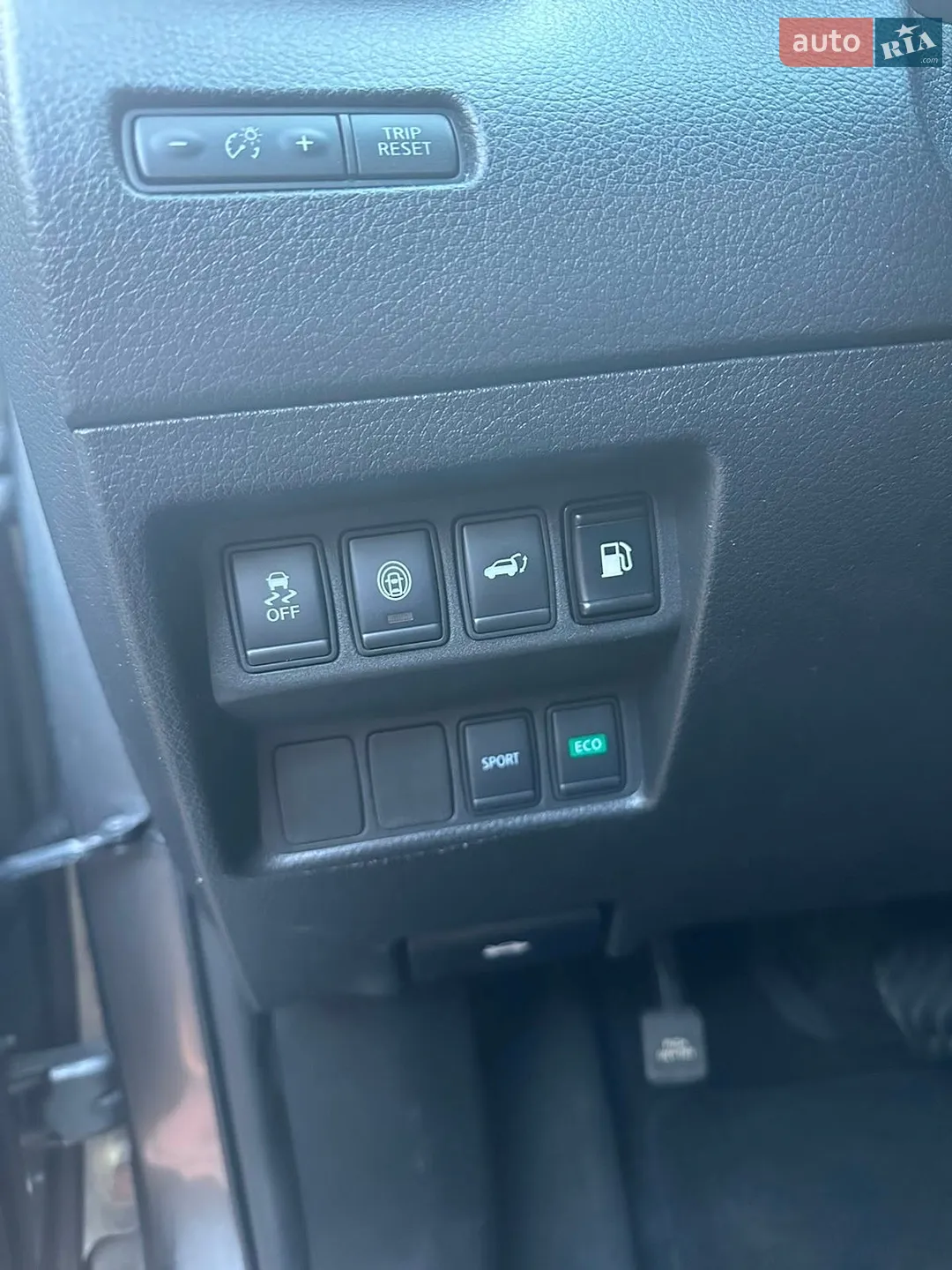 2019 Nissan Rogue - мініатюра 12