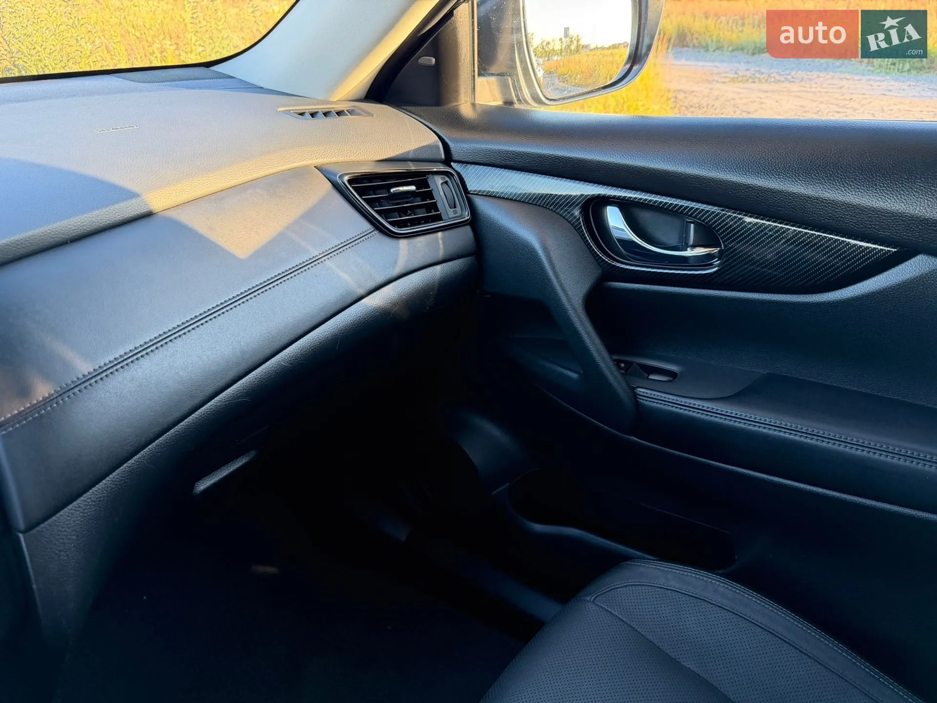 2017 Nissan Rogue - мініатюра 56