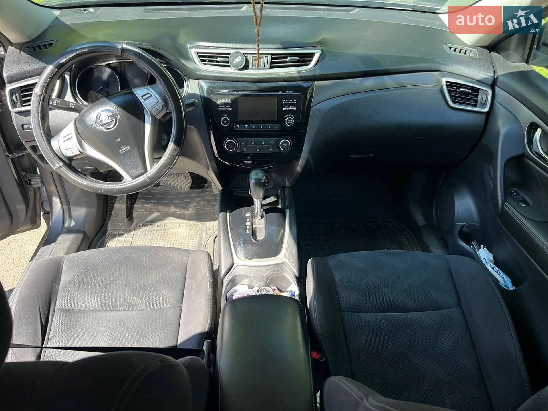 2016 Nissan Rogue - мініатюра 8