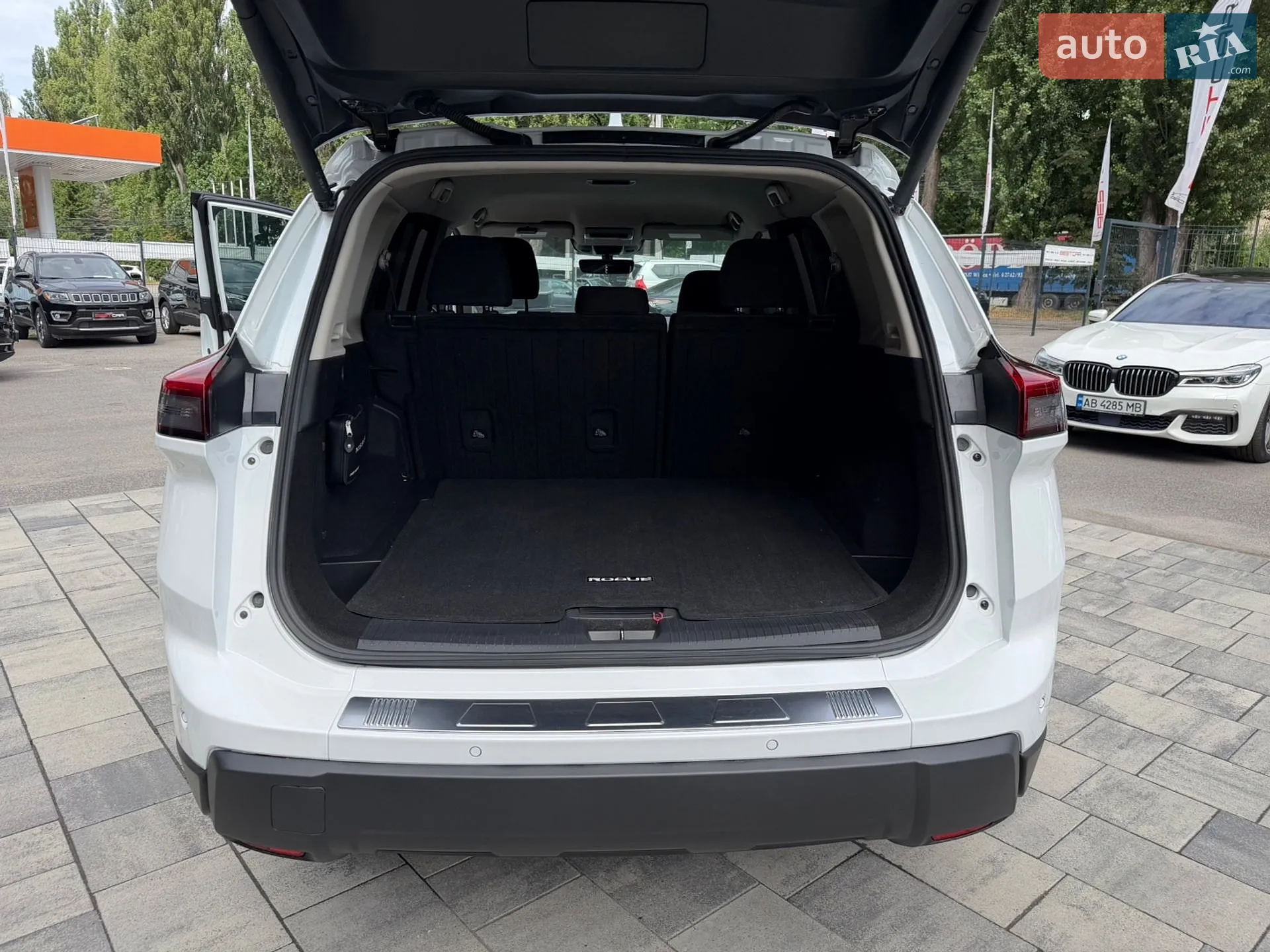 2024 Nissan Rogue - мініатюра 31