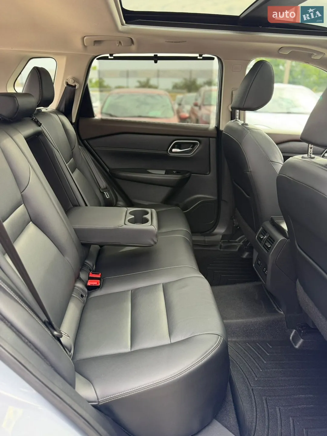 2021 Nissan Rogue - мініатюра 39