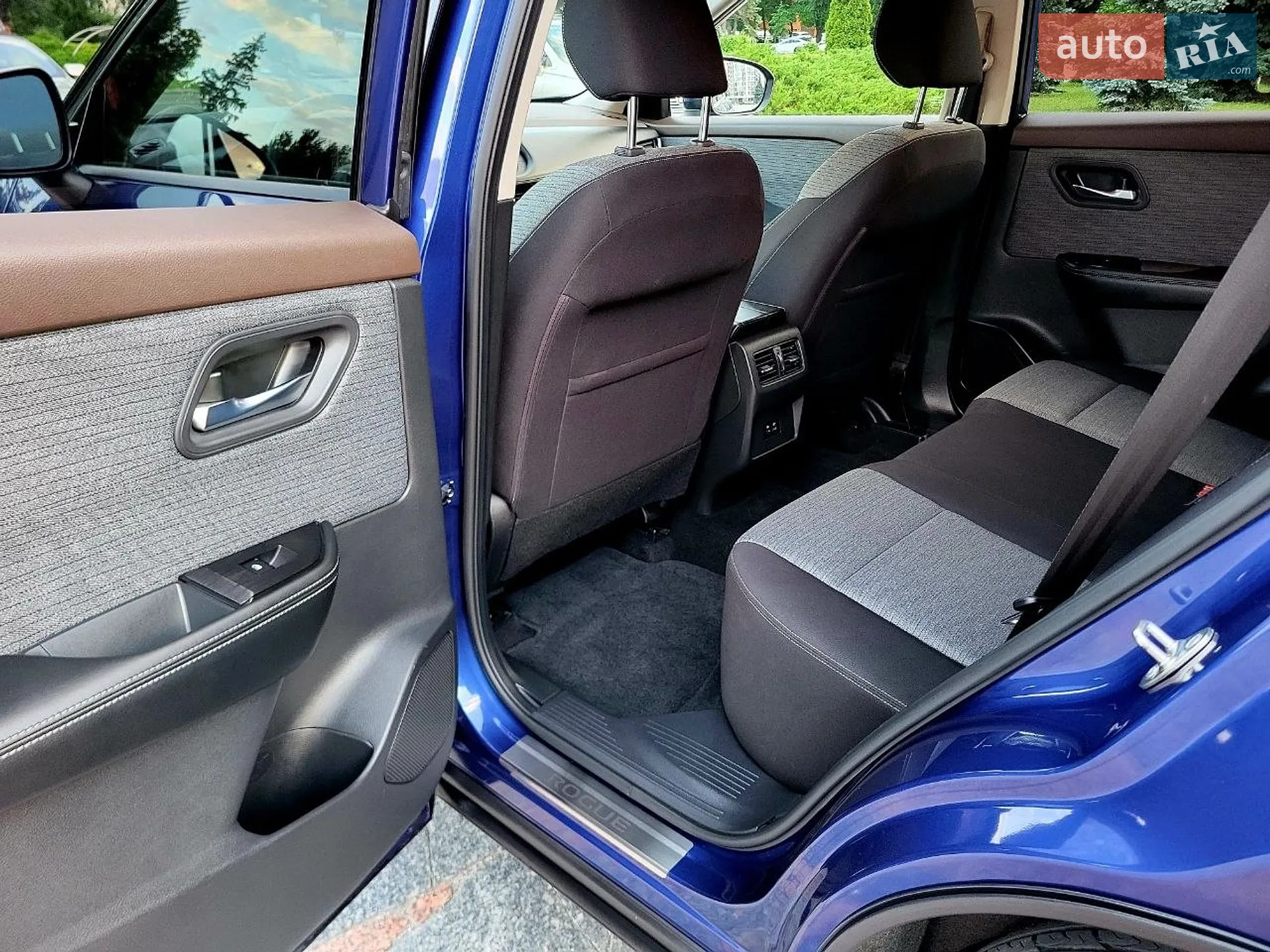 2021 Nissan Rogue - мініатюра 28