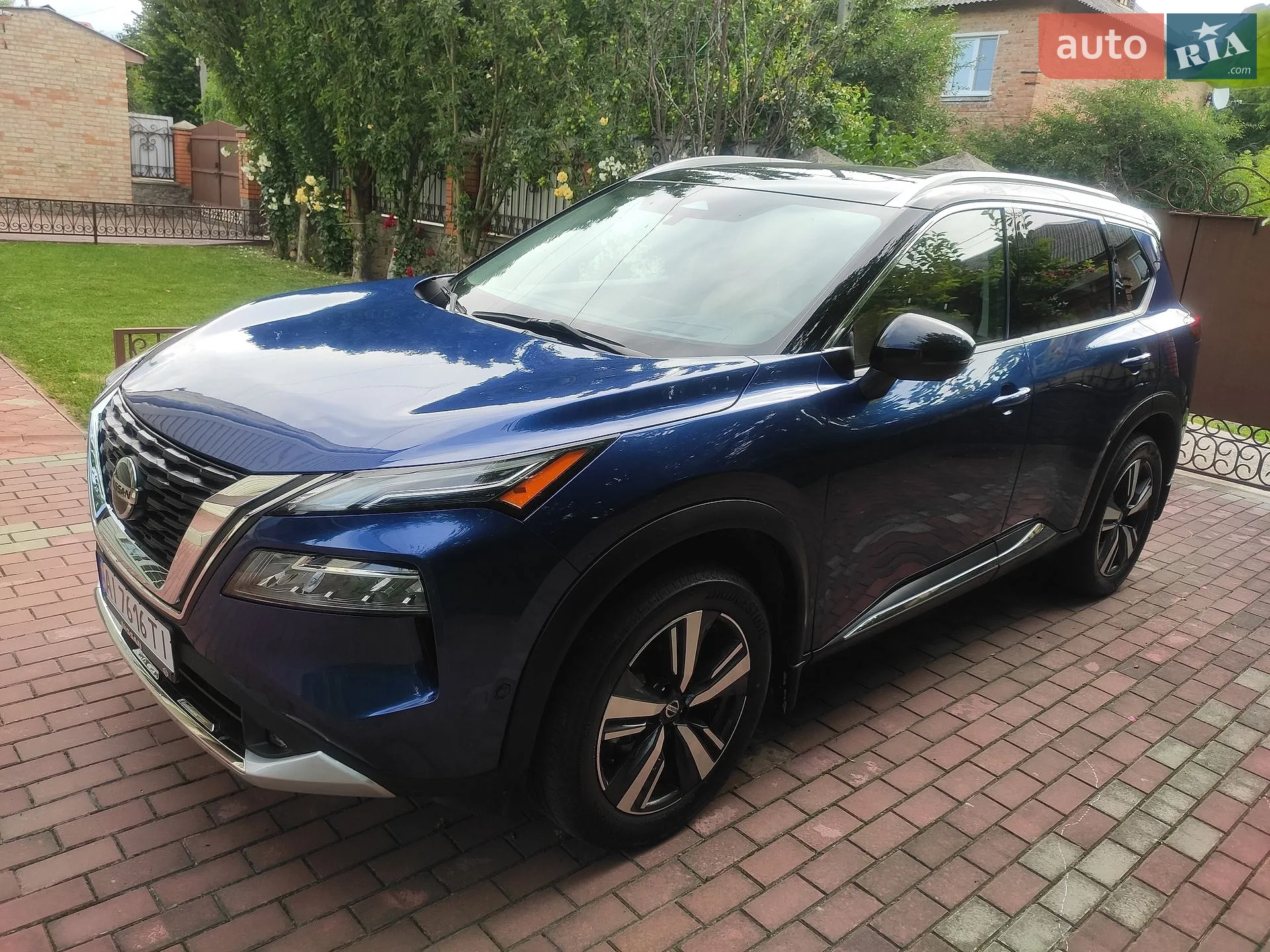 2021 Nissan Rogue - мініатюра 4