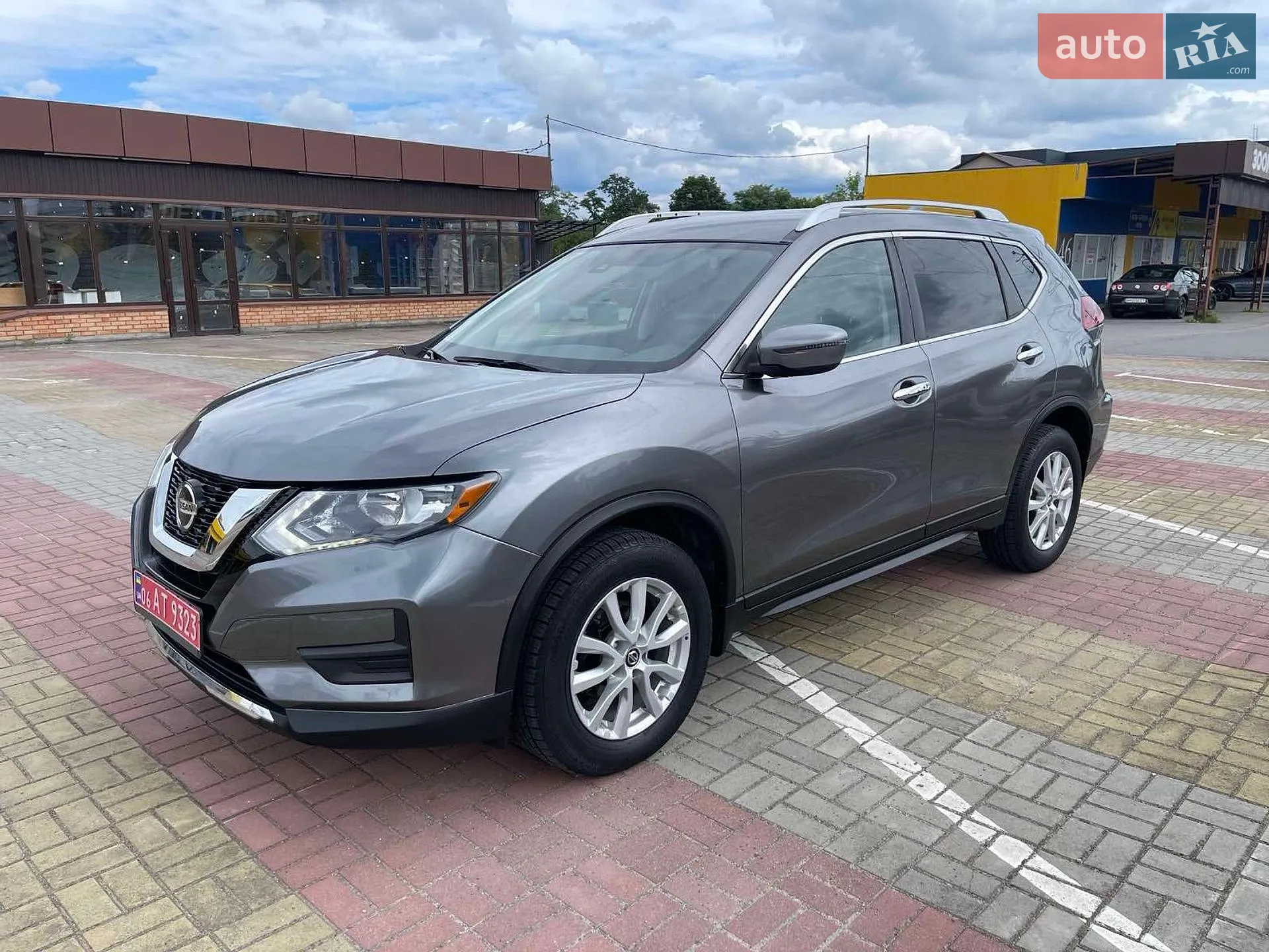 2019 Nissan Rogue - мініатюра 17