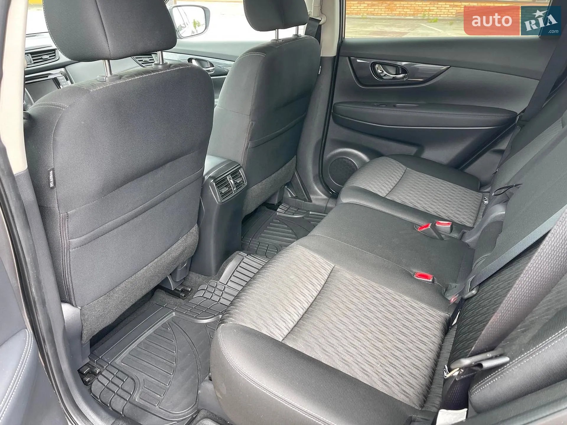 2019 Nissan Rogue - мініатюра 25