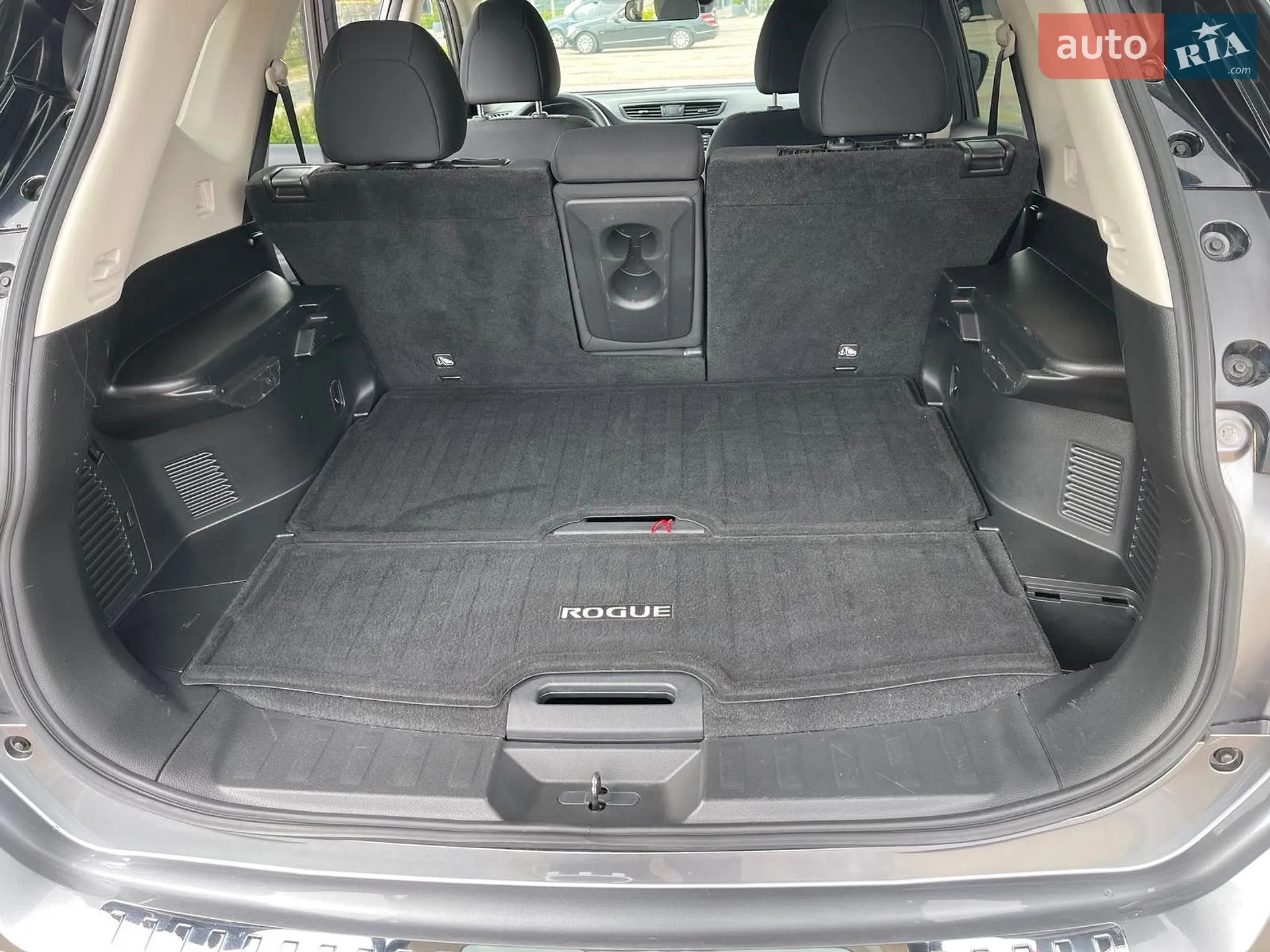 2019 Nissan Rogue - мініатюра 32