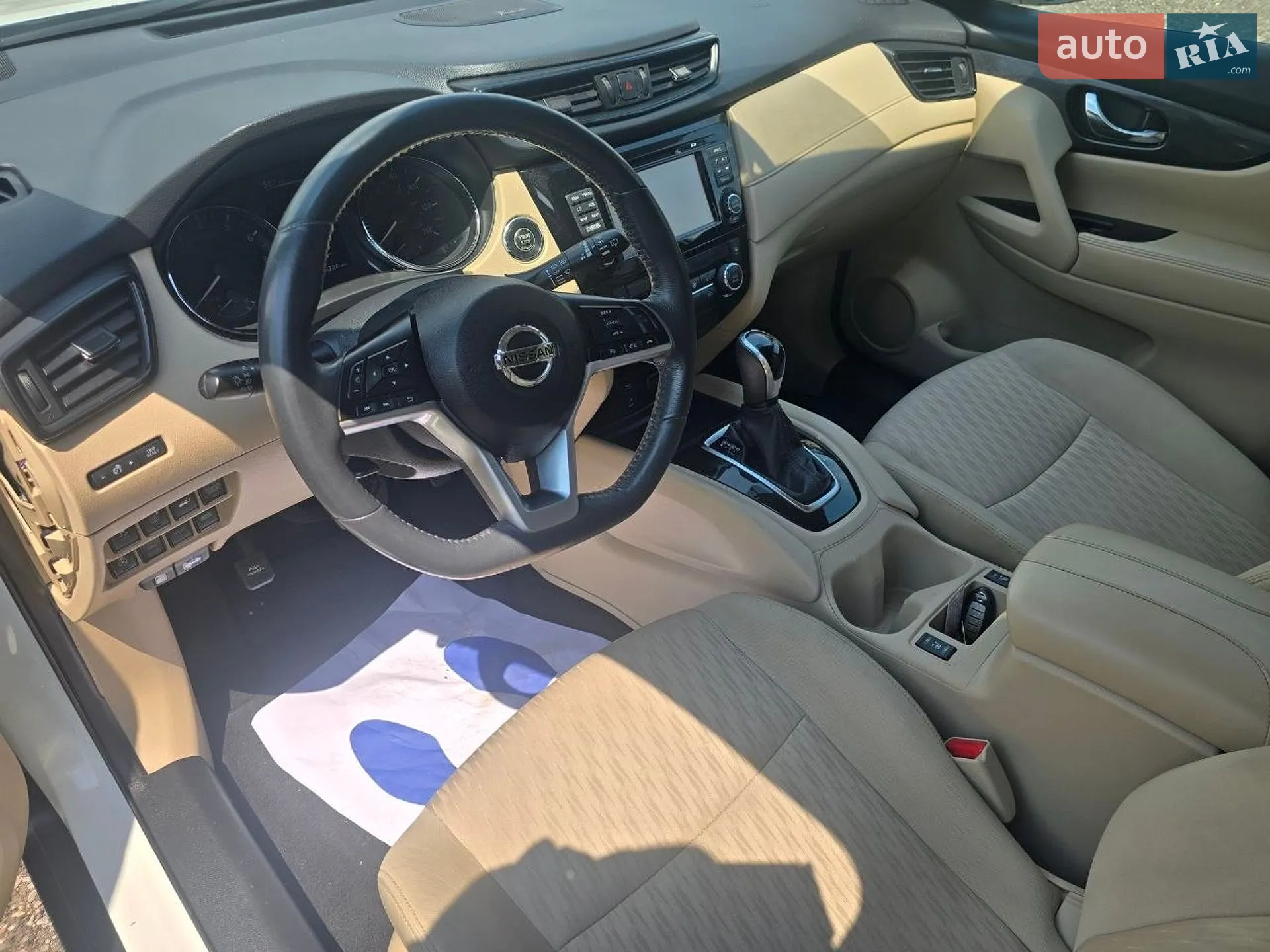 2017 Nissan Rogue - мініатюра 8