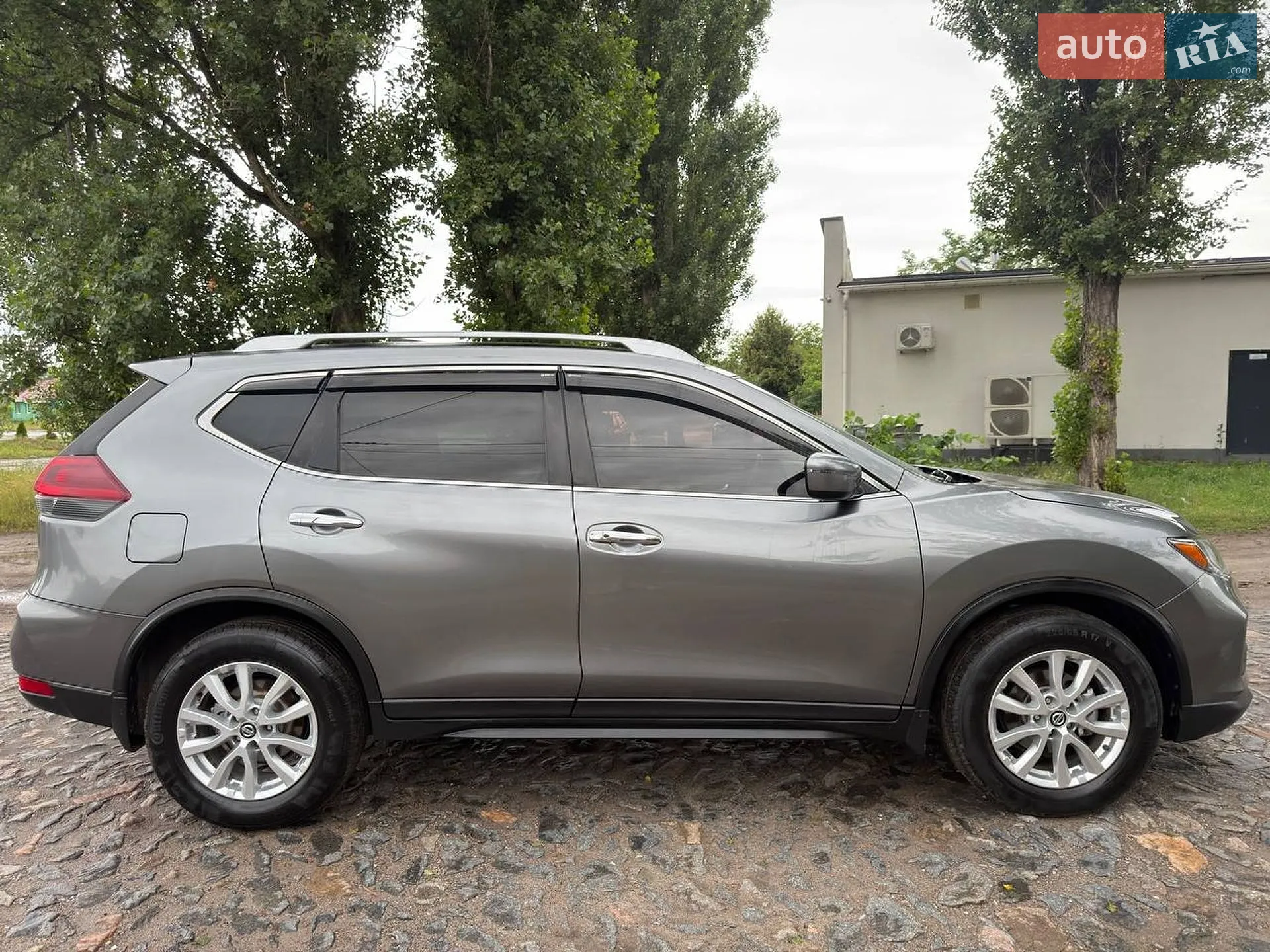 2017 Nissan Rogue - мініатюра 13