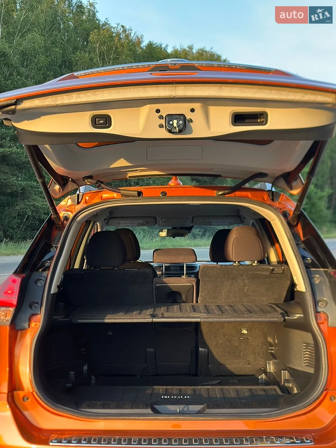 2019 Nissan Rogue - мініатюра 28