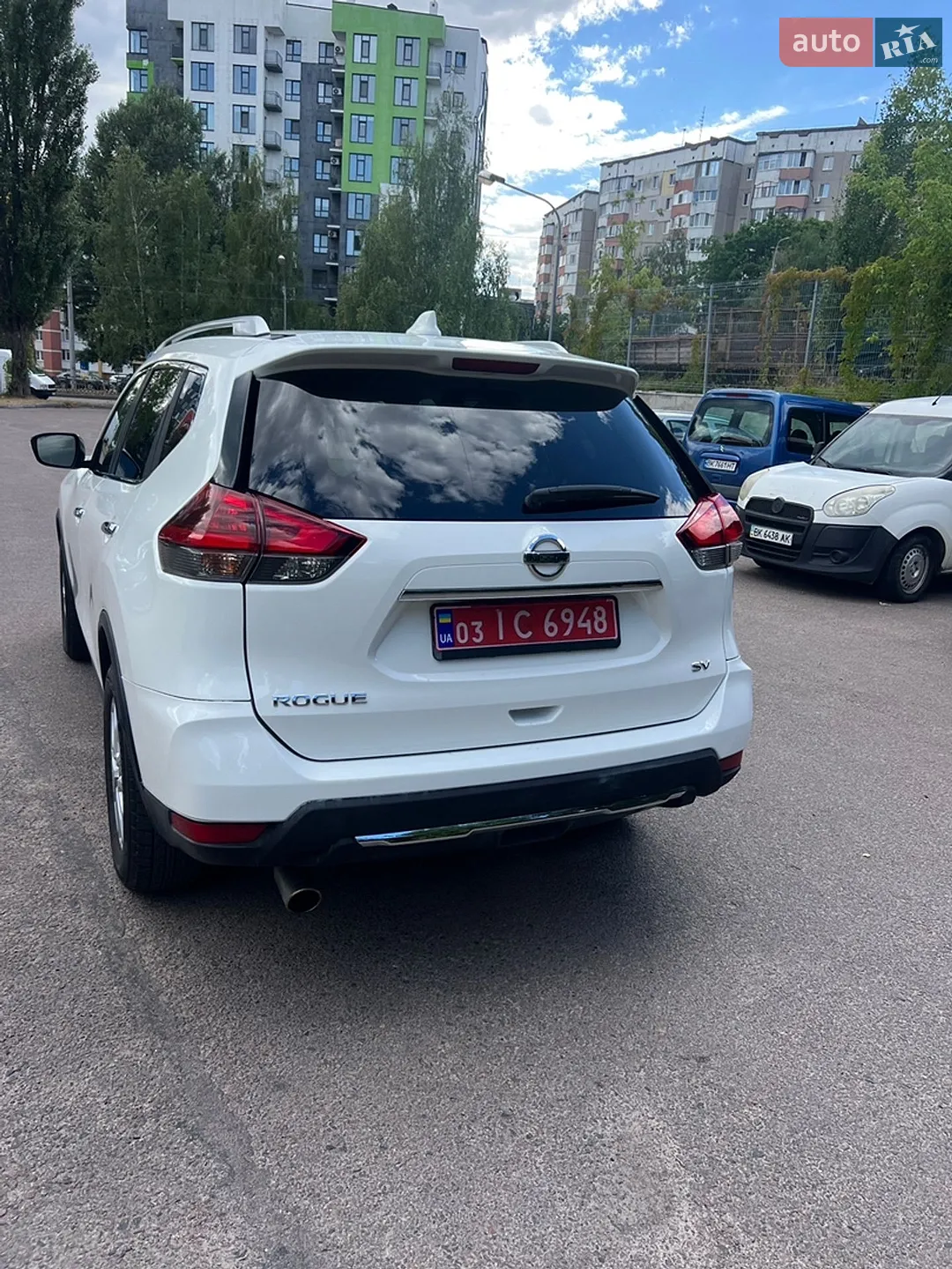 2017 Nissan Rogue - мініатюра 9