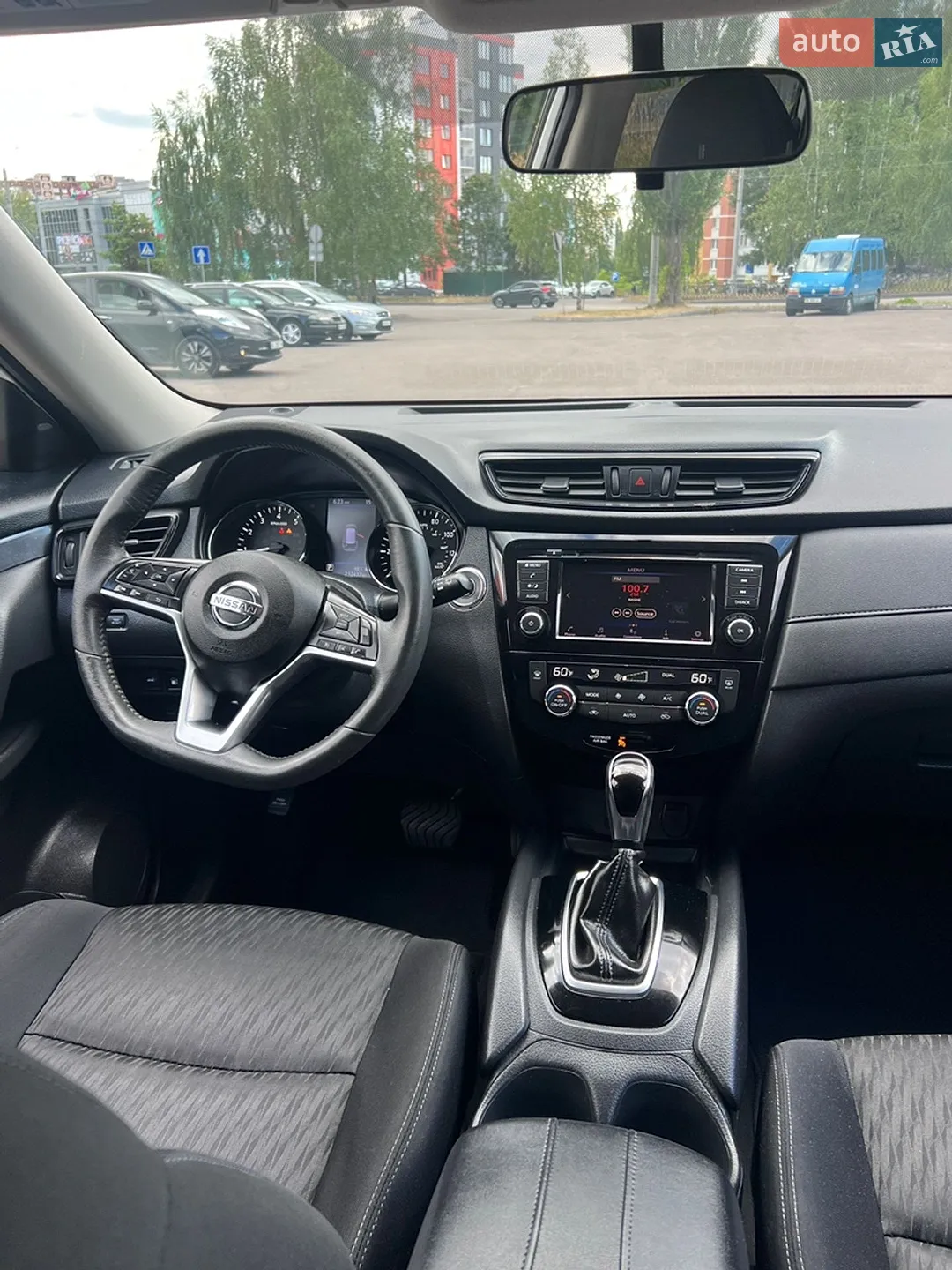 2017 Nissan Rogue - мініатюра 21