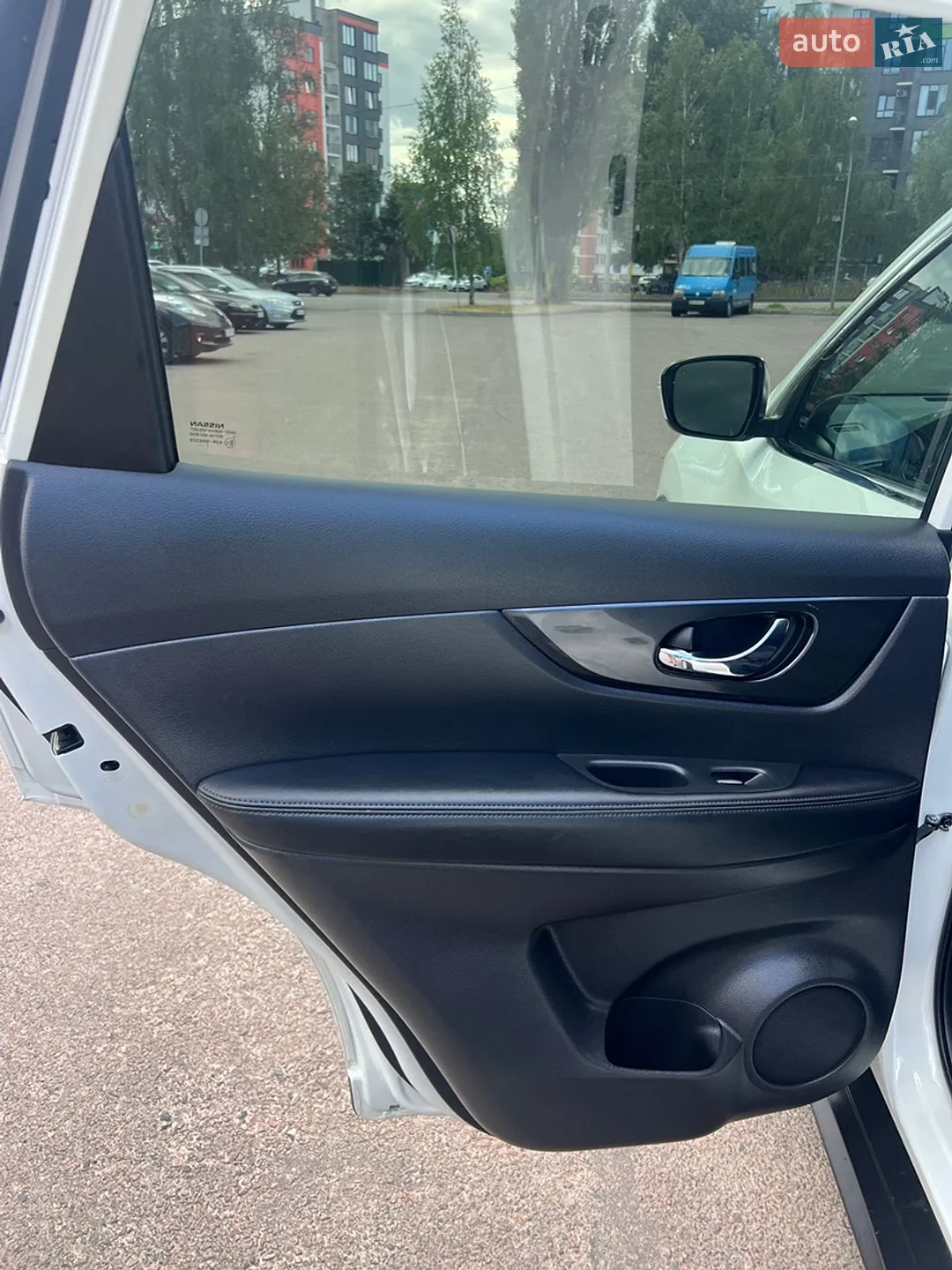 2017 Nissan Rogue - мініатюра 23