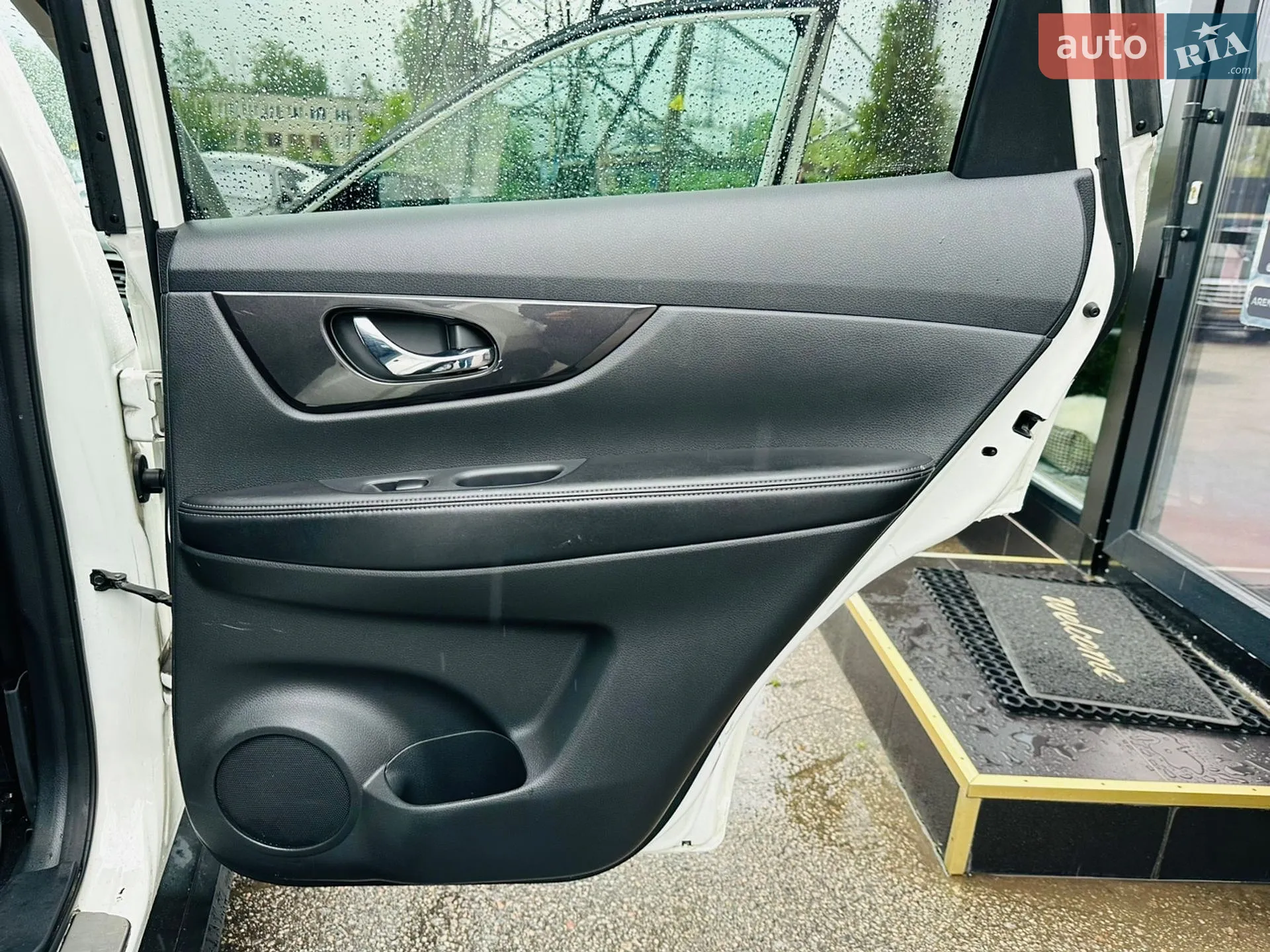 2018 Nissan Rogue - мініатюра 21