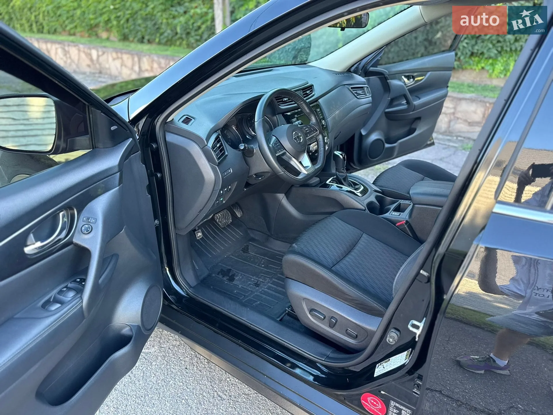 2019 Nissan Rogue - мініатюра 25