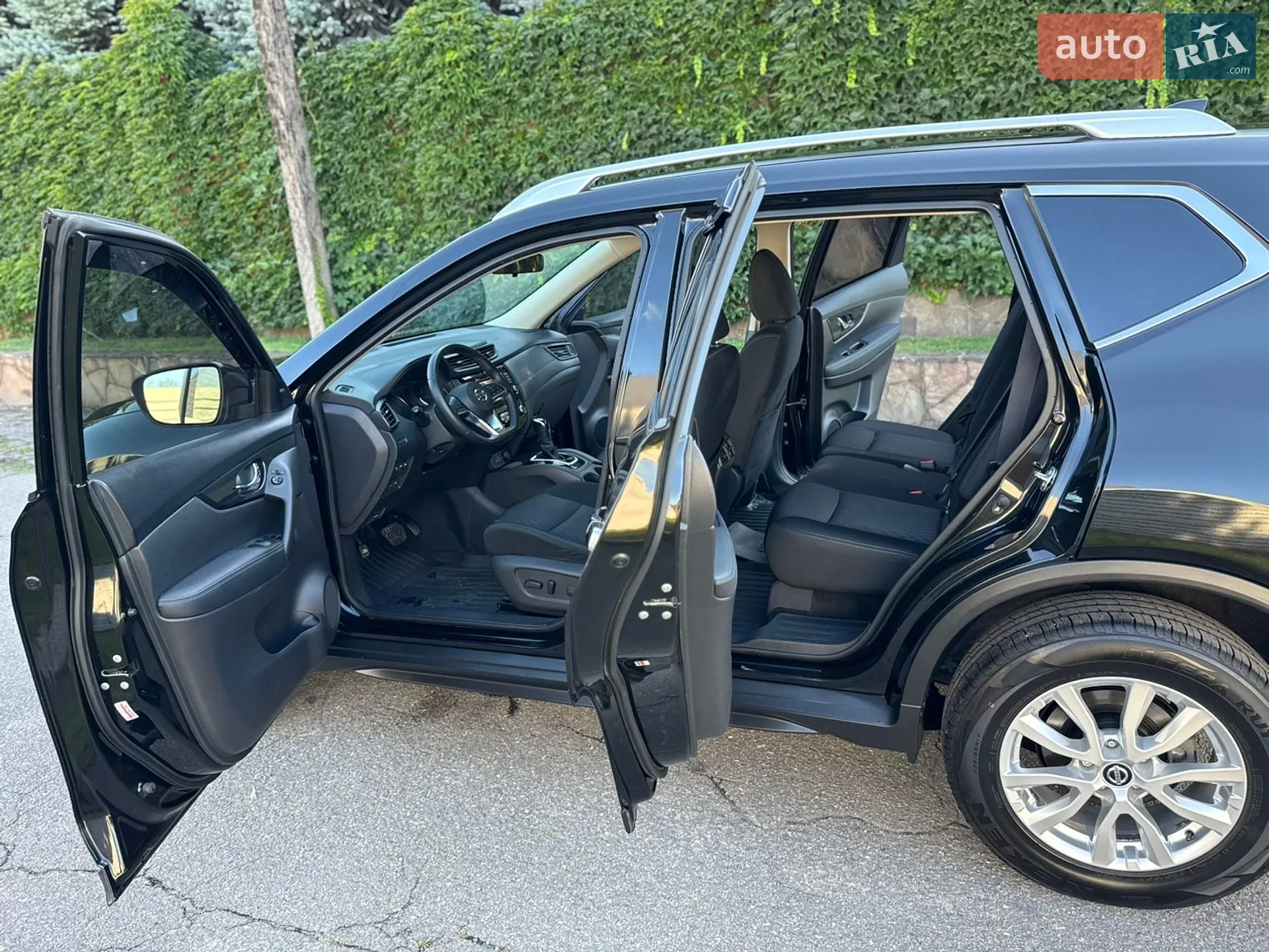 2019 Nissan Rogue - мініатюра 28