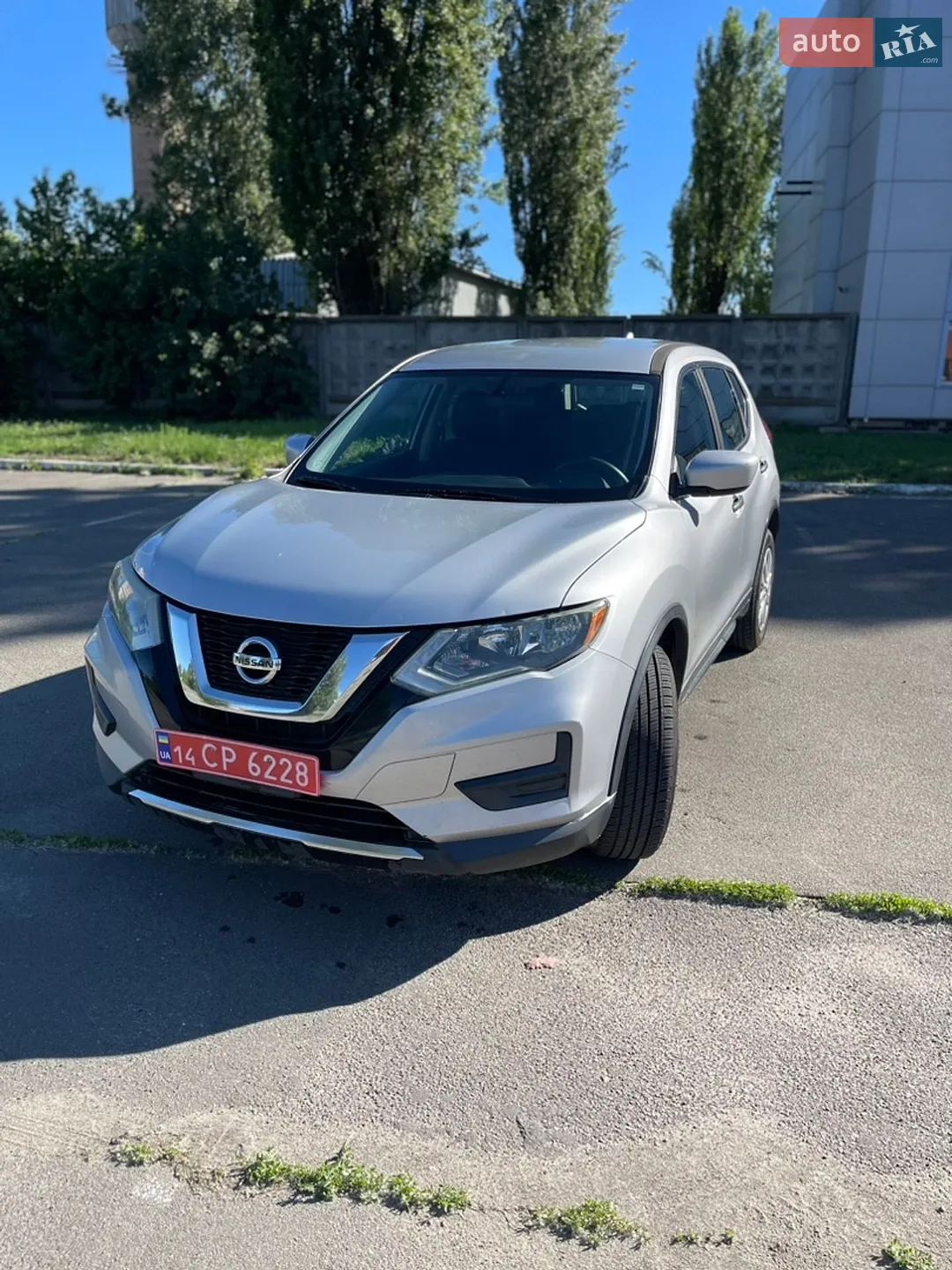 2017 Nissan Rogue - фото 1