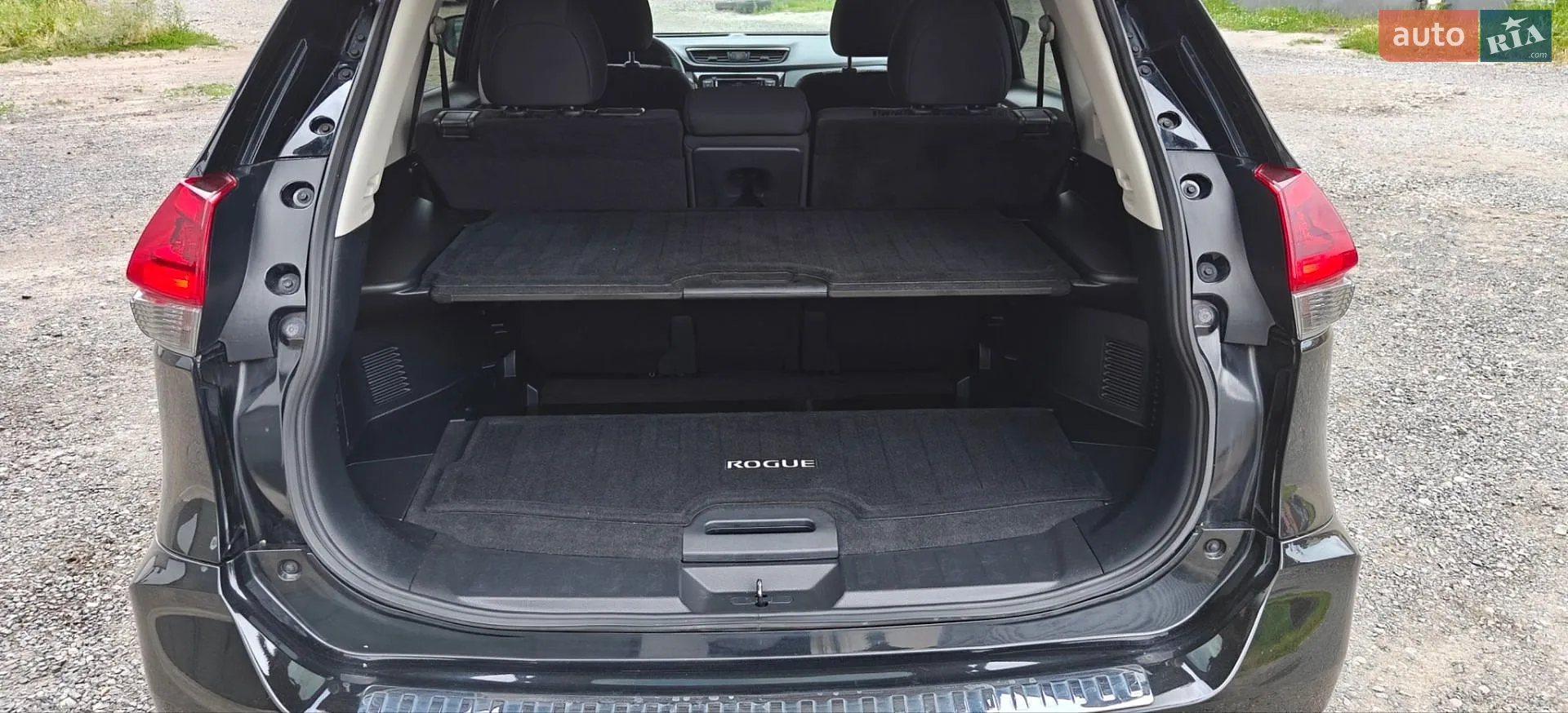 2018 Nissan Rogue - мініатюра 8