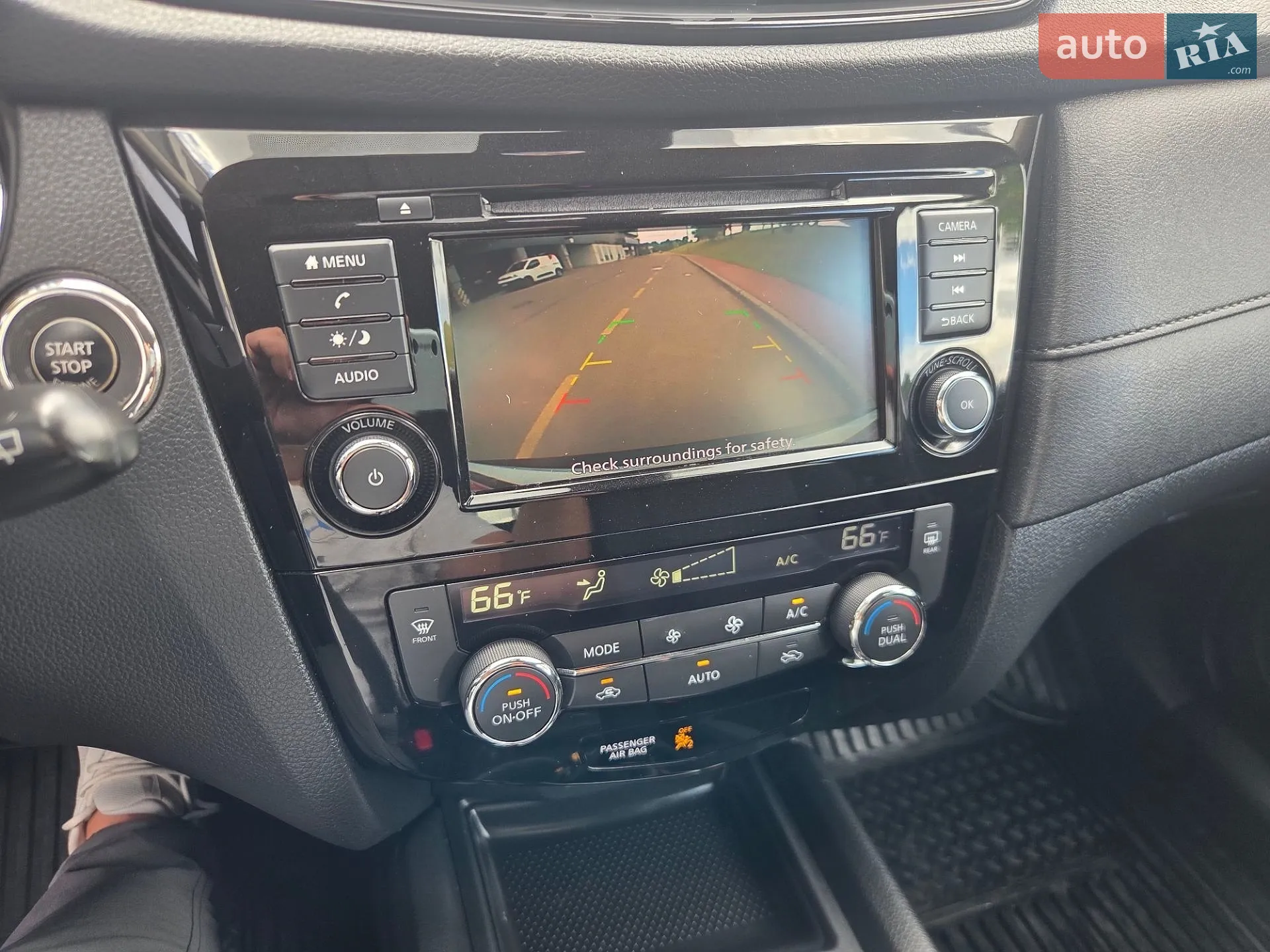 2019 Nissan Rogue - мініатюра 17