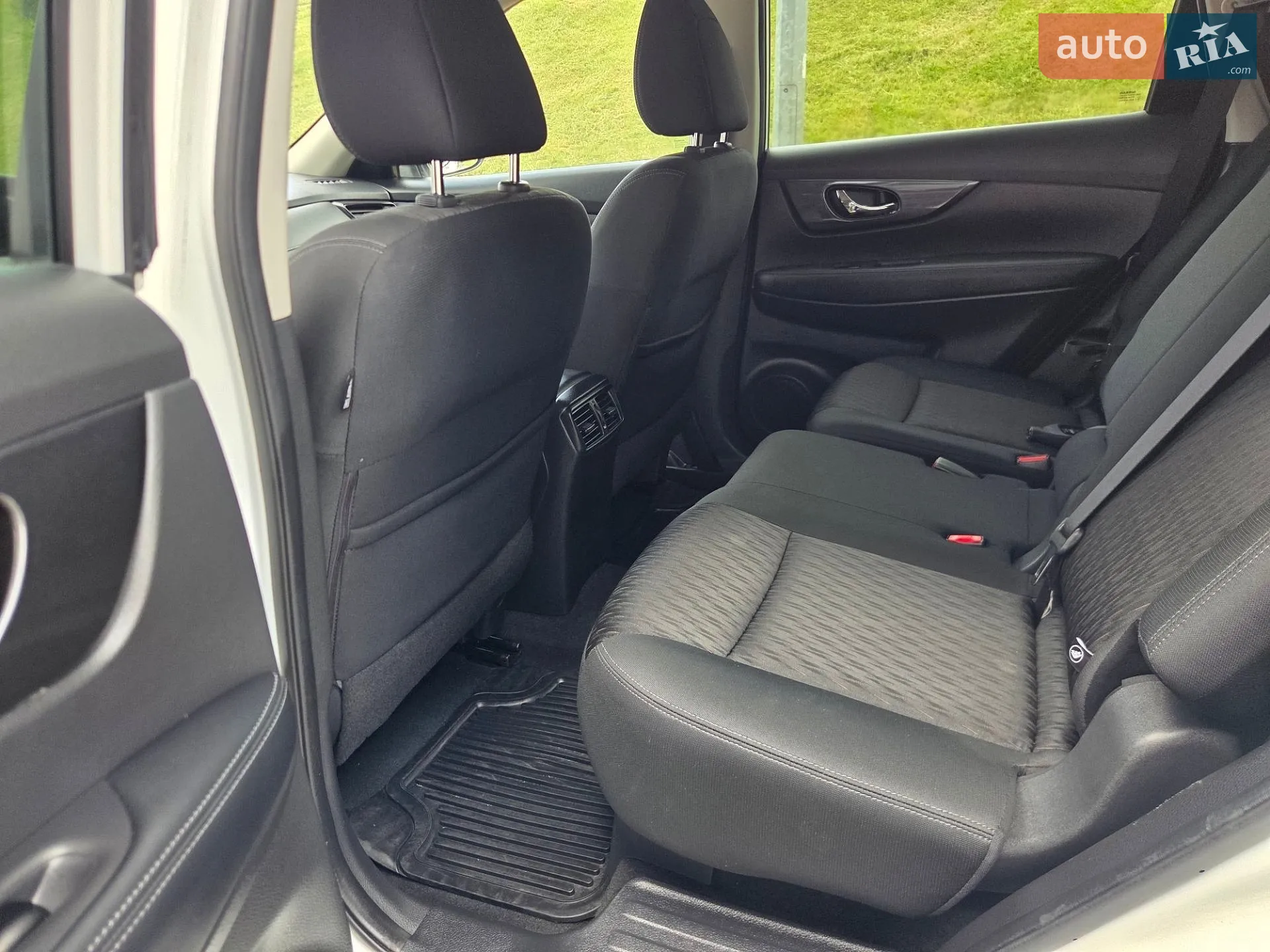 2019 Nissan Rogue - мініатюра 35