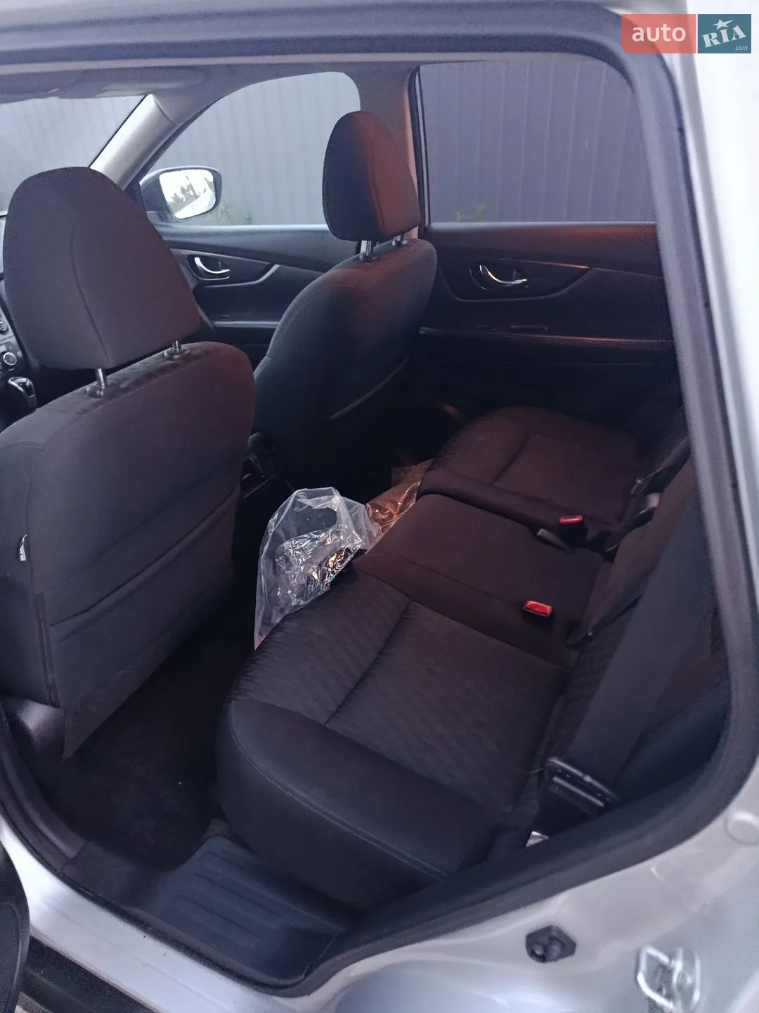 2017 Nissan Rogue - мініатюра 15
