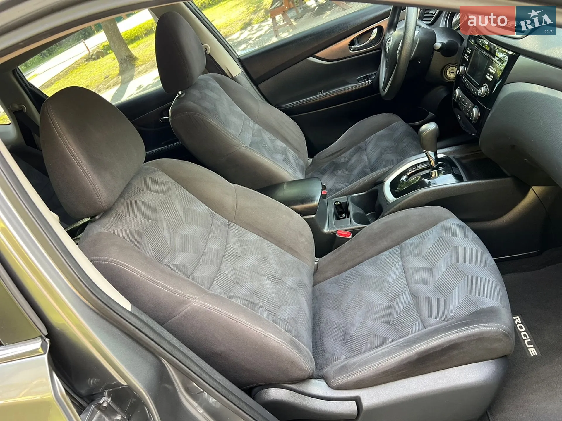 2015 Nissan Rogue - мініатюра 41