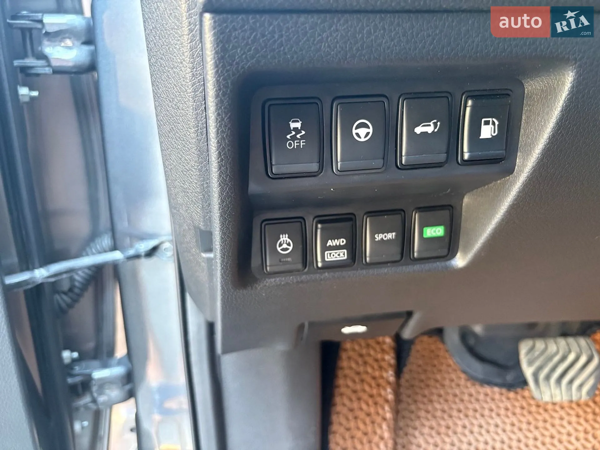 2018 Nissan Rogue - мініатюра 25