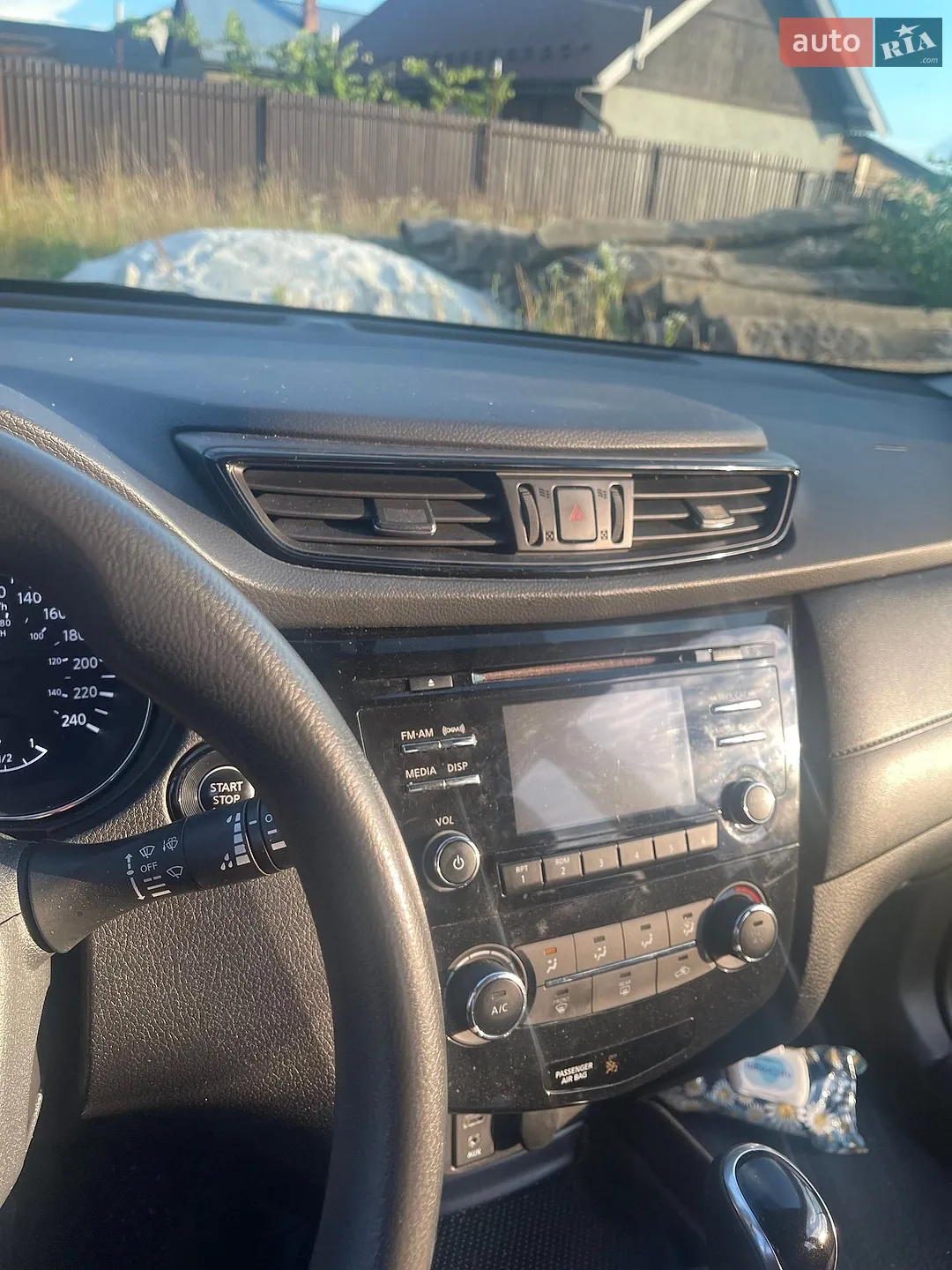 2017 Nissan Rogue - мініатюра 5