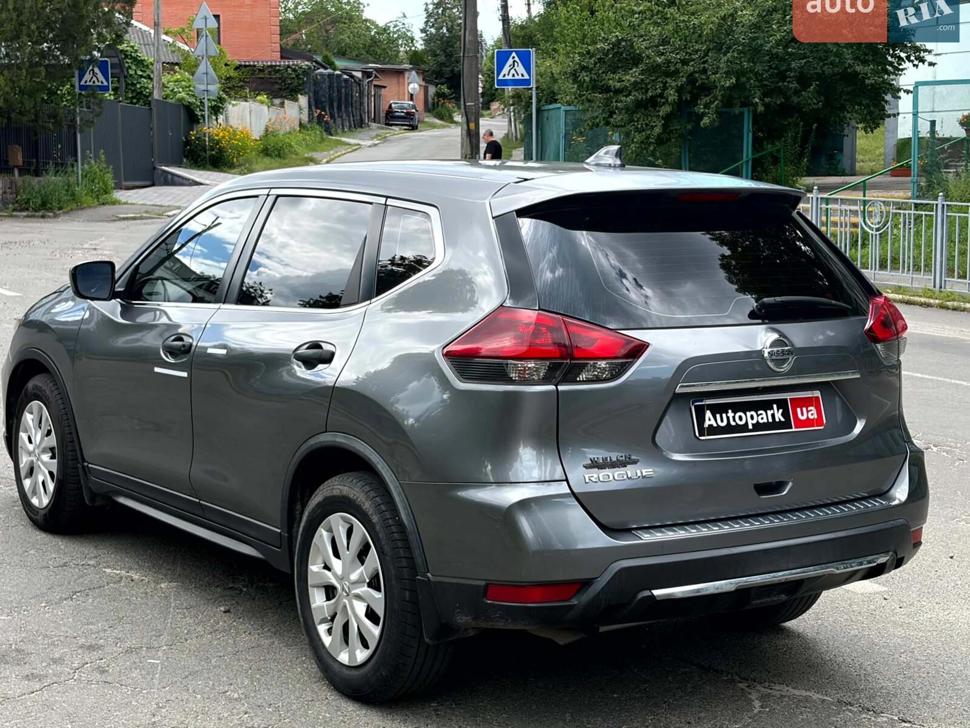 2017 Nissan Rogue - мініатюра 8