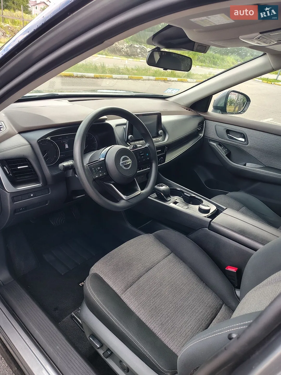 2021 Nissan Rogue - мініатюра 8