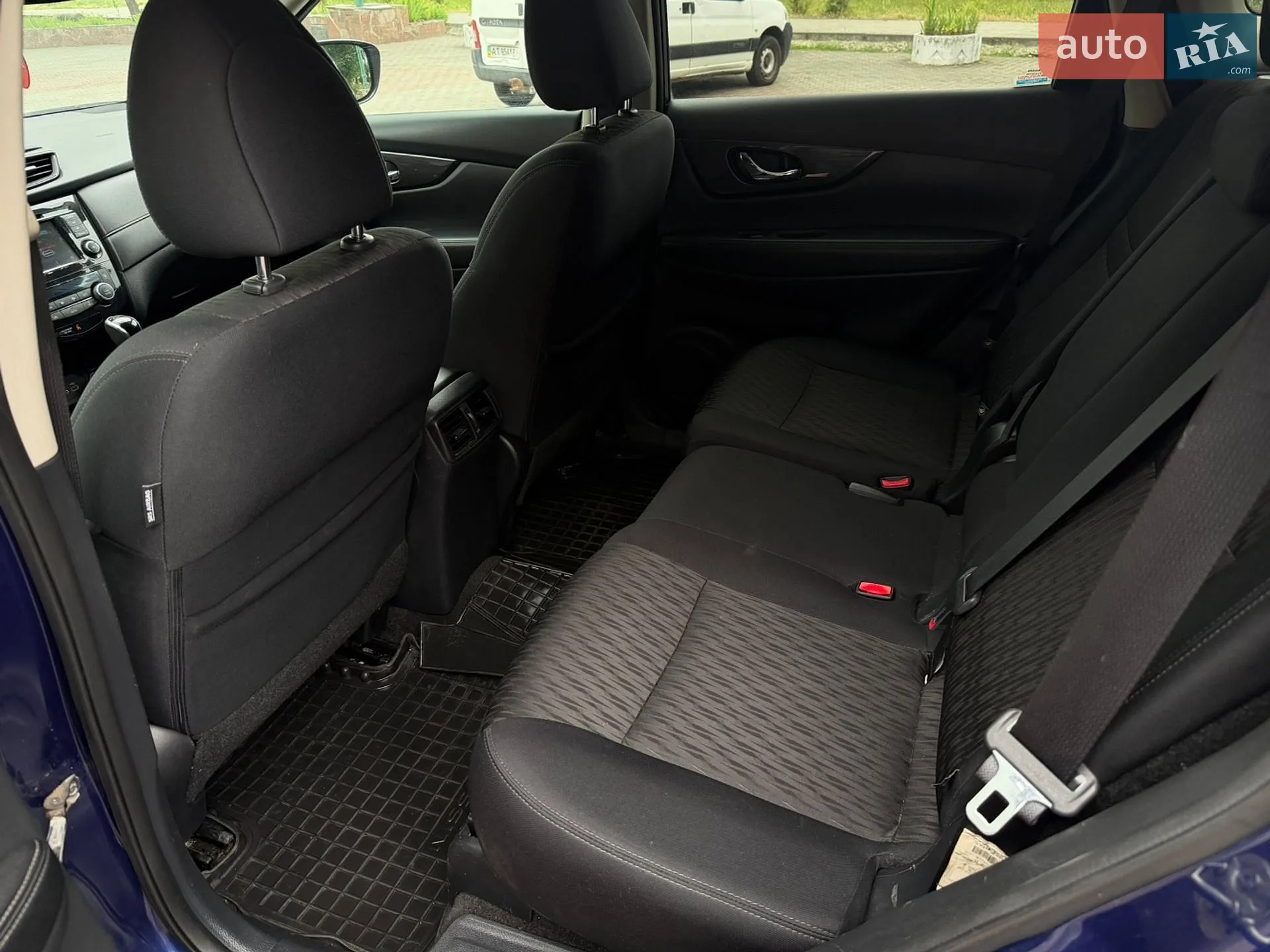 2017 Nissan Rogue - мініатюра 37