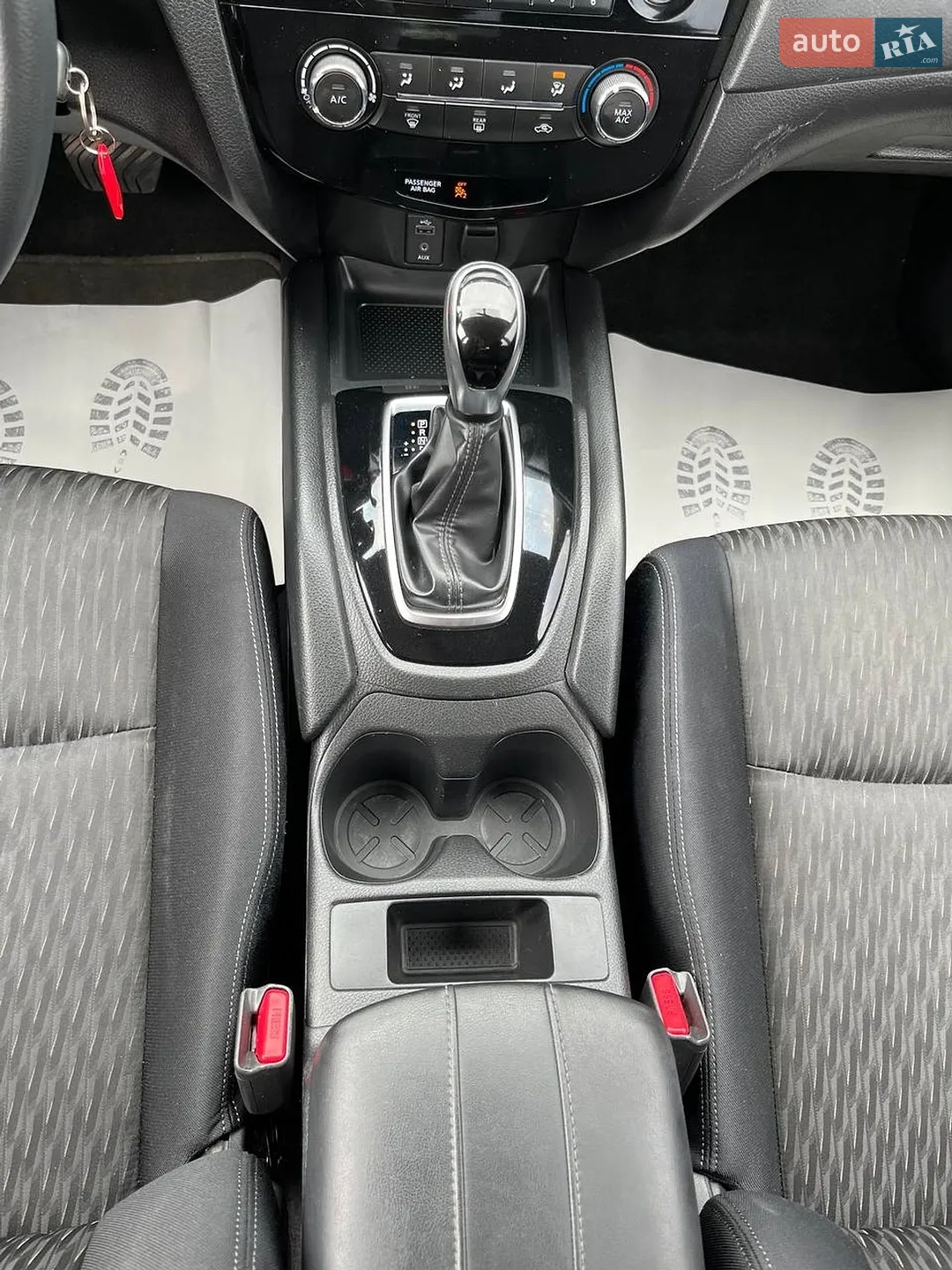 2017 Nissan Rogue - мініатюра 24