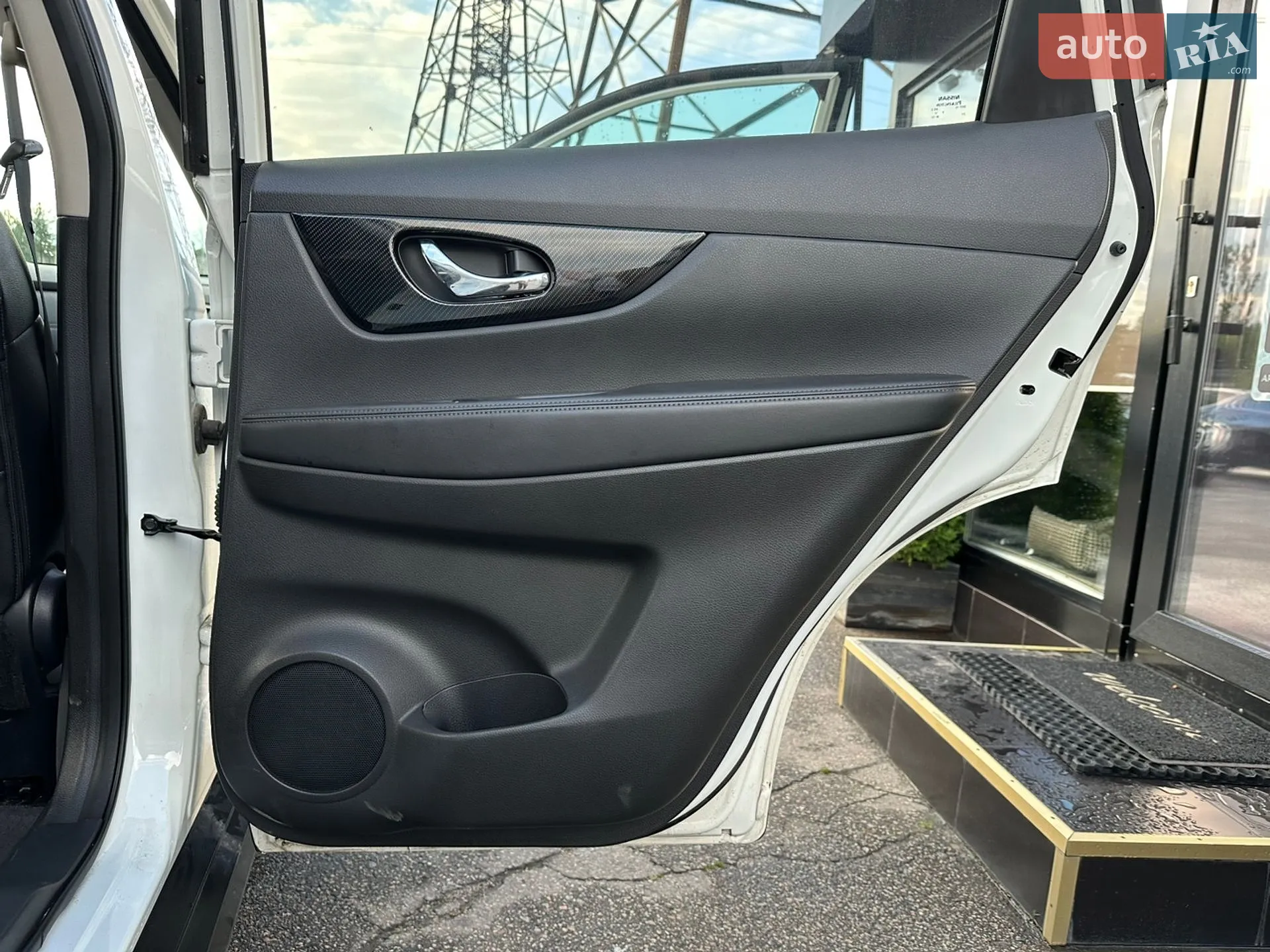 2016 Nissan Rogue - мініатюра 21