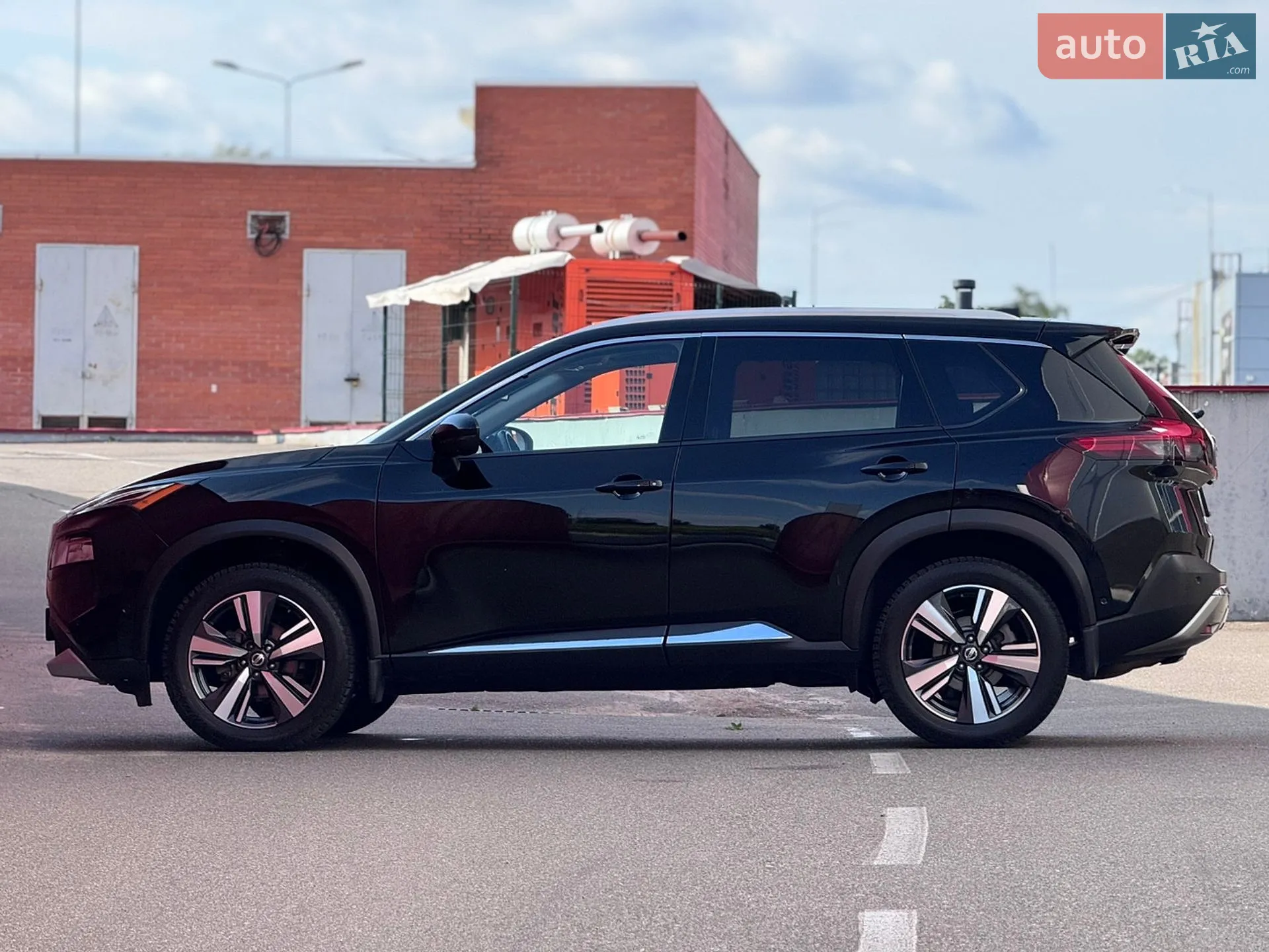 2021 Nissan Rogue - мініатюра 15