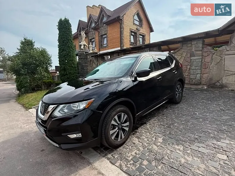 Nissan Rogue 2020