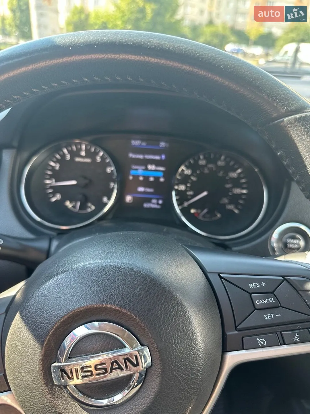 2017 Nissan Rogue - мініатюра 11