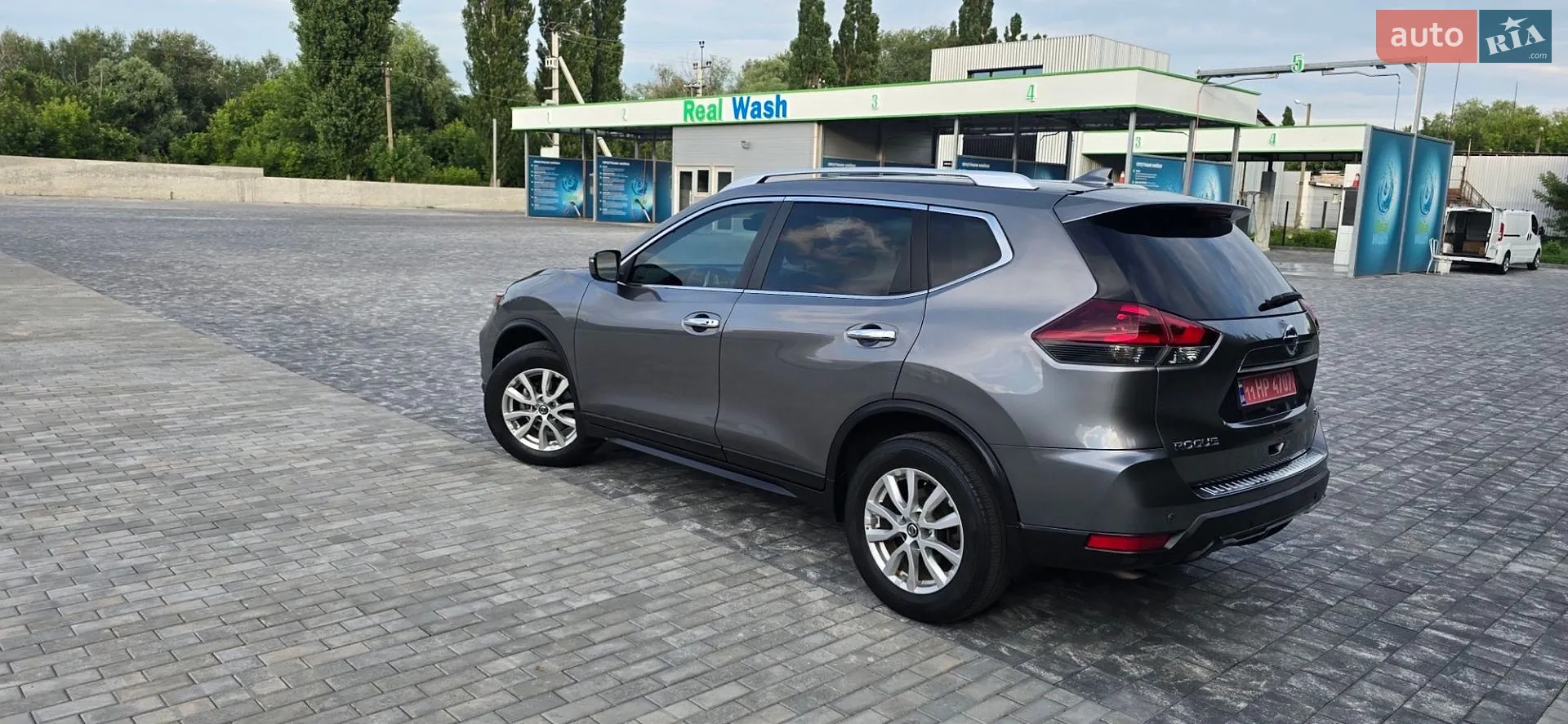 2019 Nissan Rogue - мініатюра 8