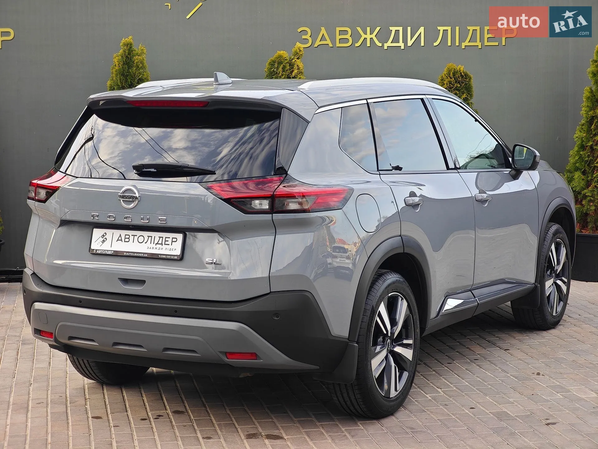 2020 Nissan Rogue - мініатюра 16