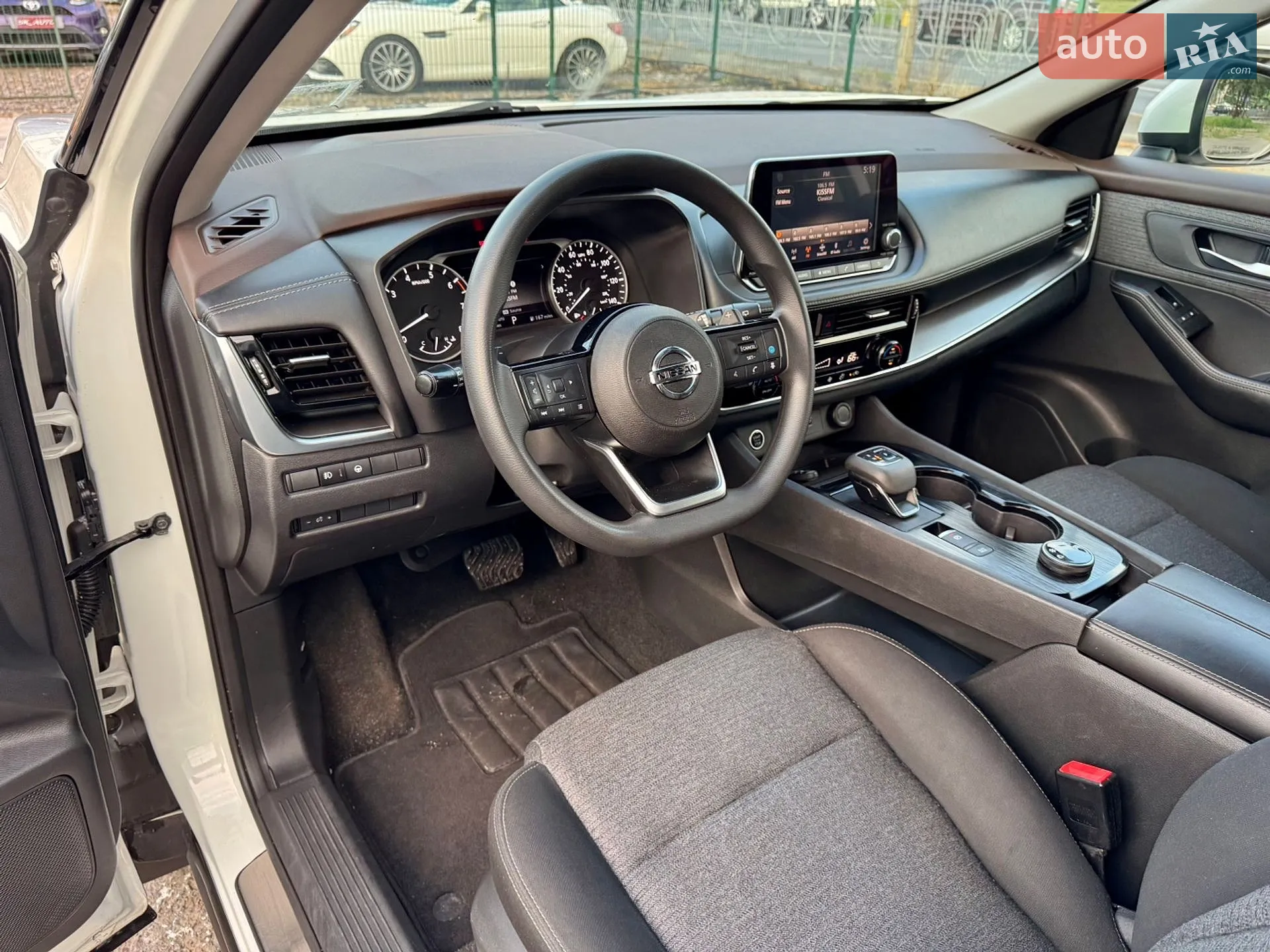 2021 Nissan Rogue - мініатюра 9