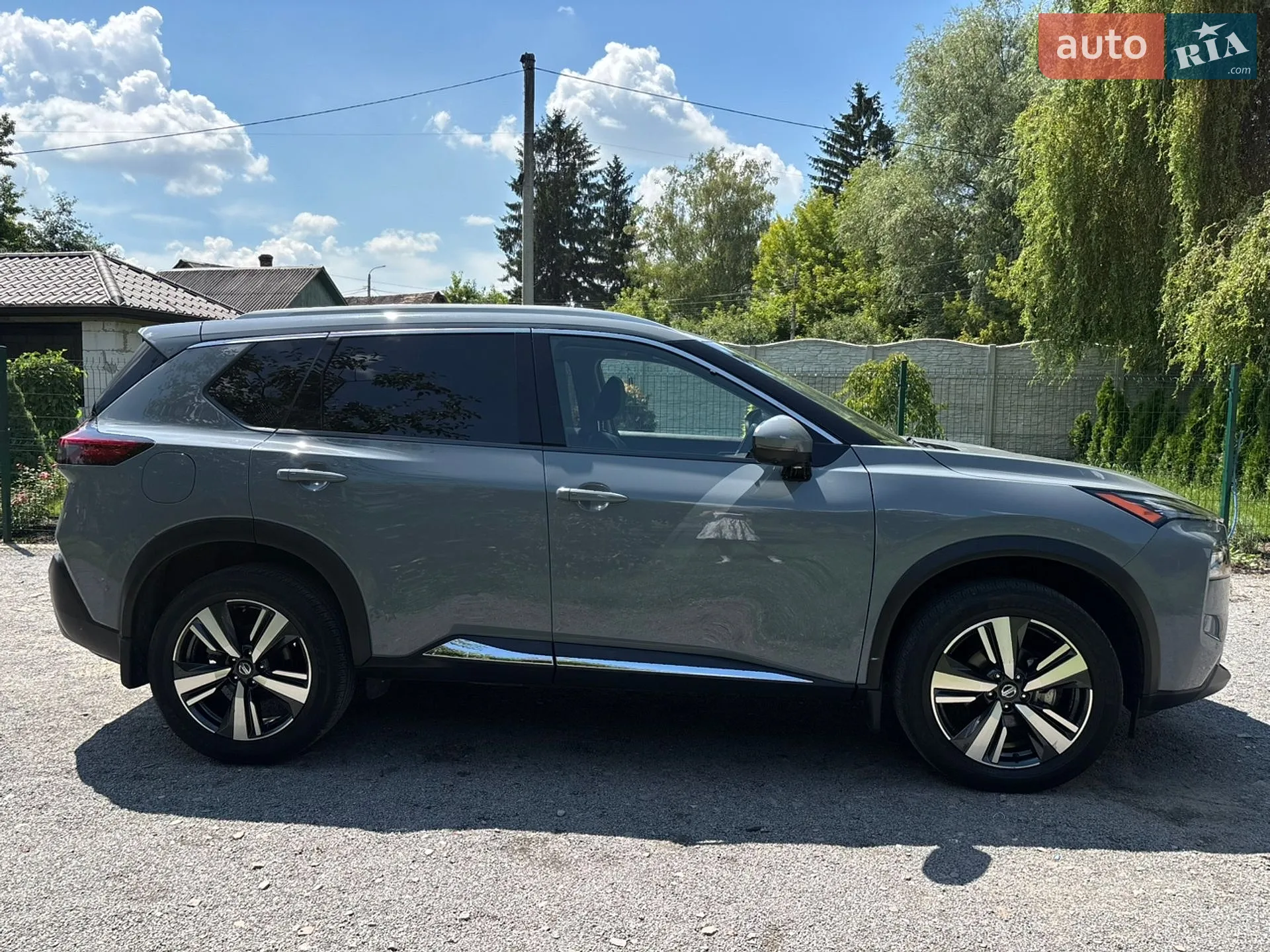 2021 Nissan Rogue - мініатюра 3