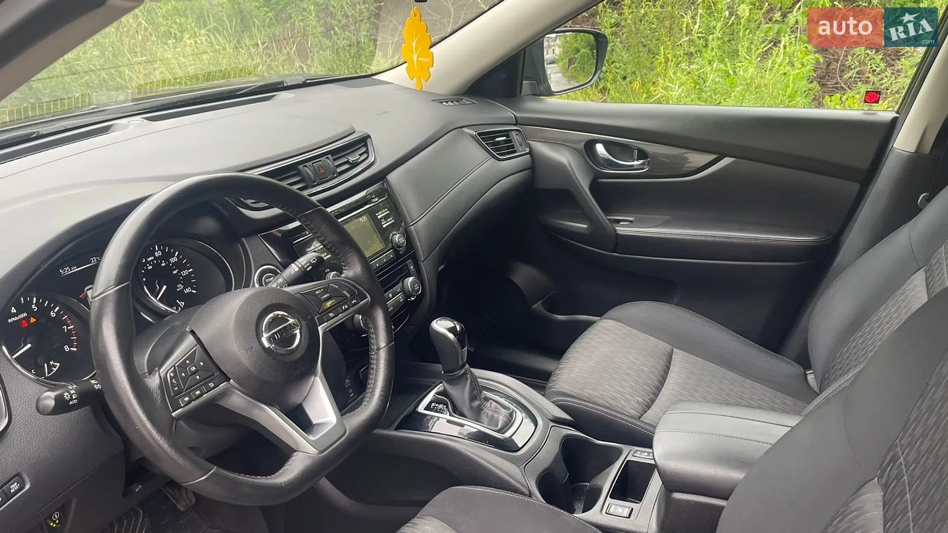 2017 Nissan Rogue - мініатюра 12