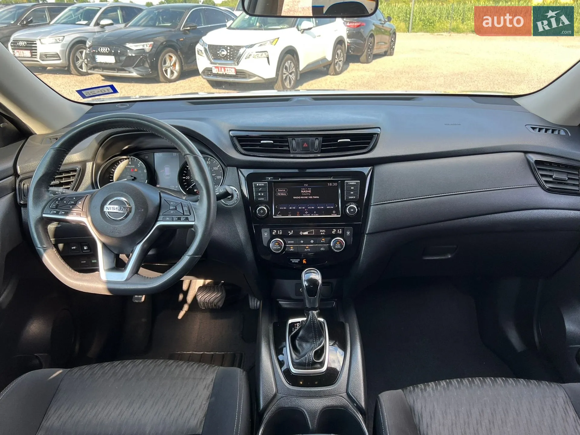 2018 Nissan Rogue - мініатюра 20
