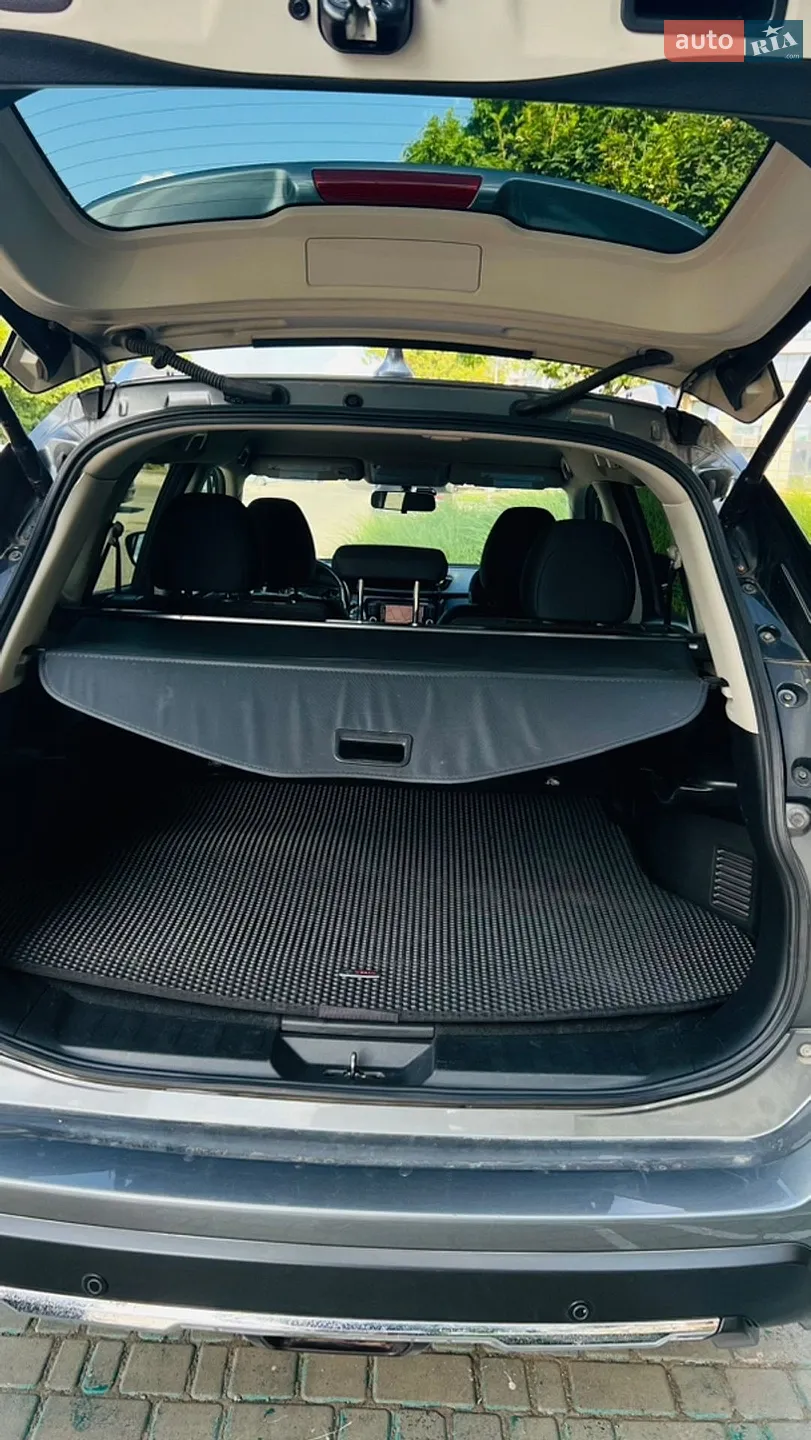 2018 Nissan Rogue - мініатюра 21